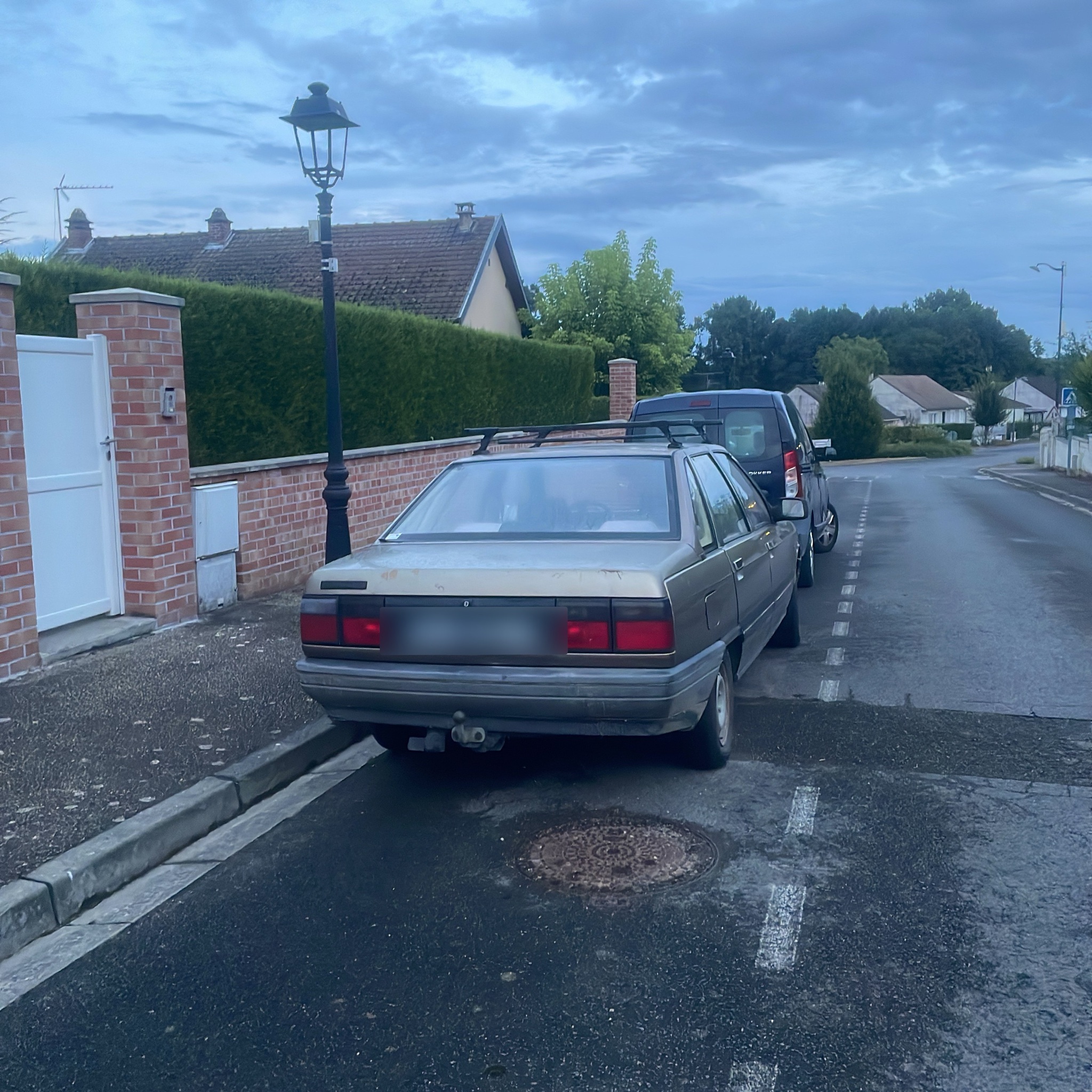 1984 Renault 25 (B29)