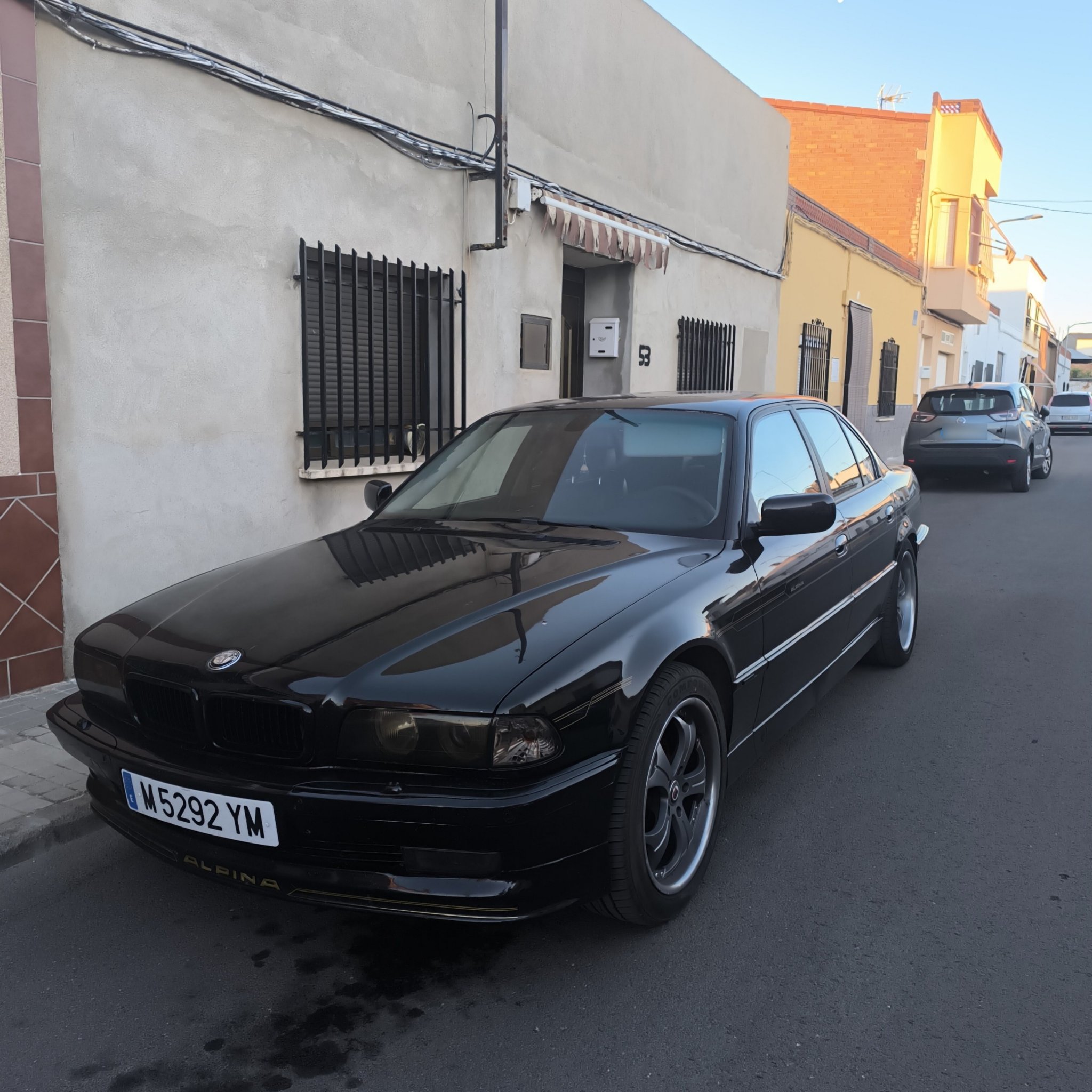 1994 Alpina B12 (E38)