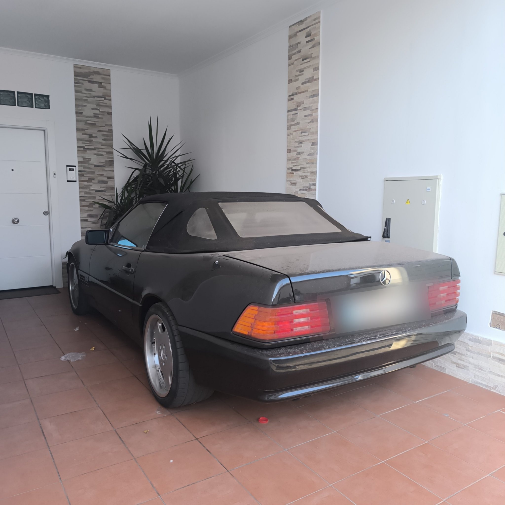 1989 Mercedes-Benz SL (R129)