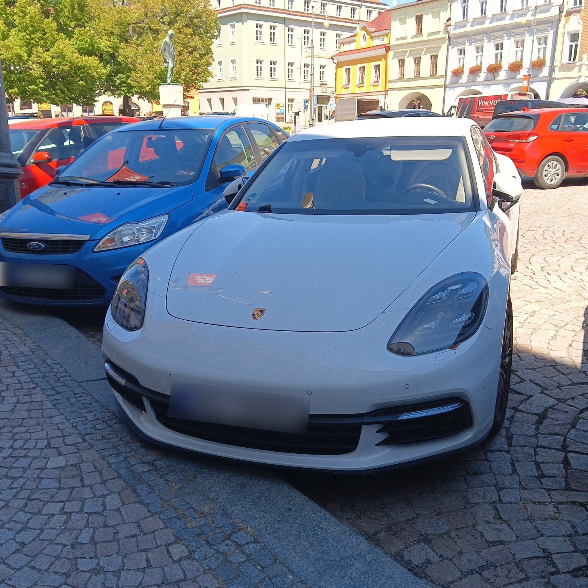 2016 Porsche Panamera (G2)