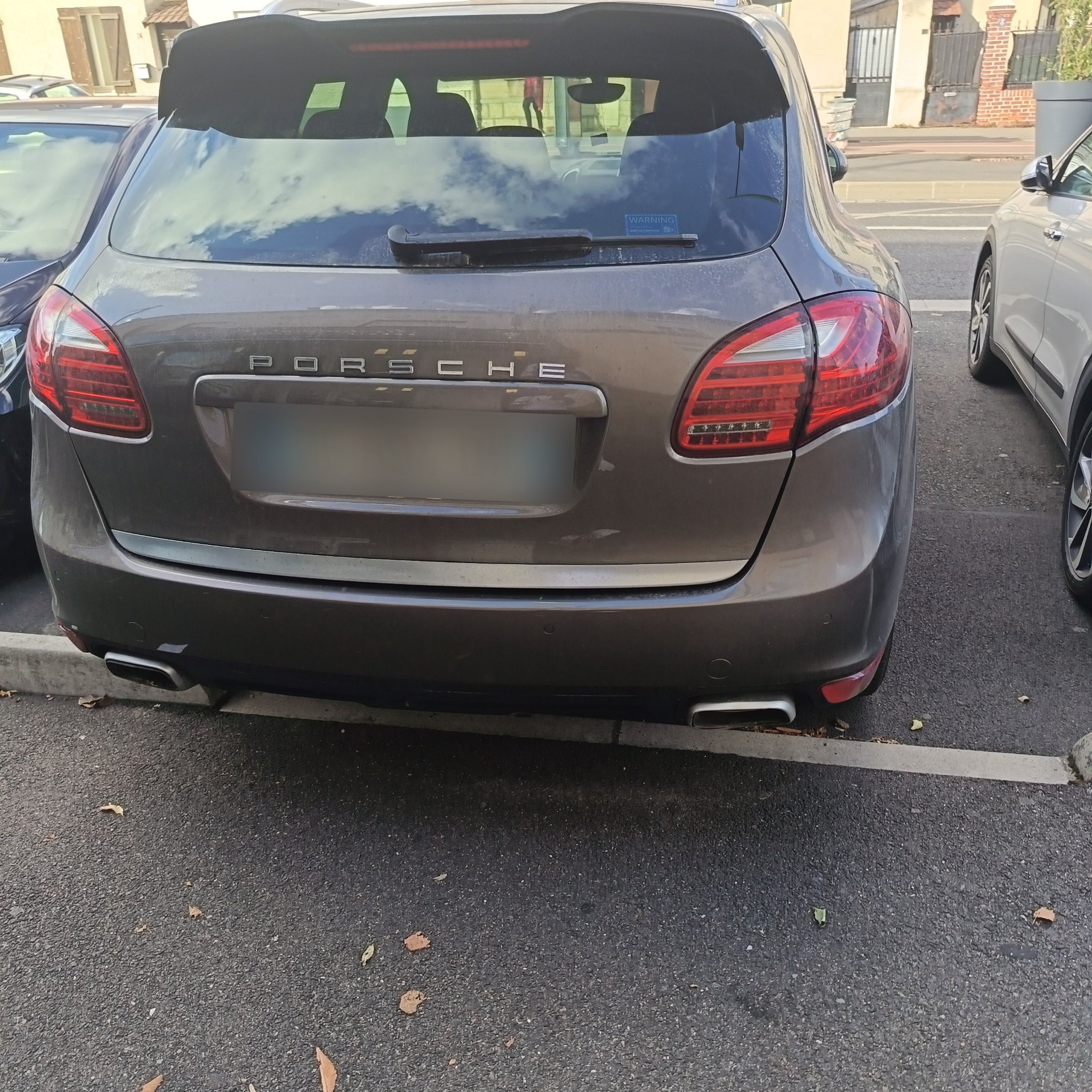 2010 Porsche Cayenne (958)