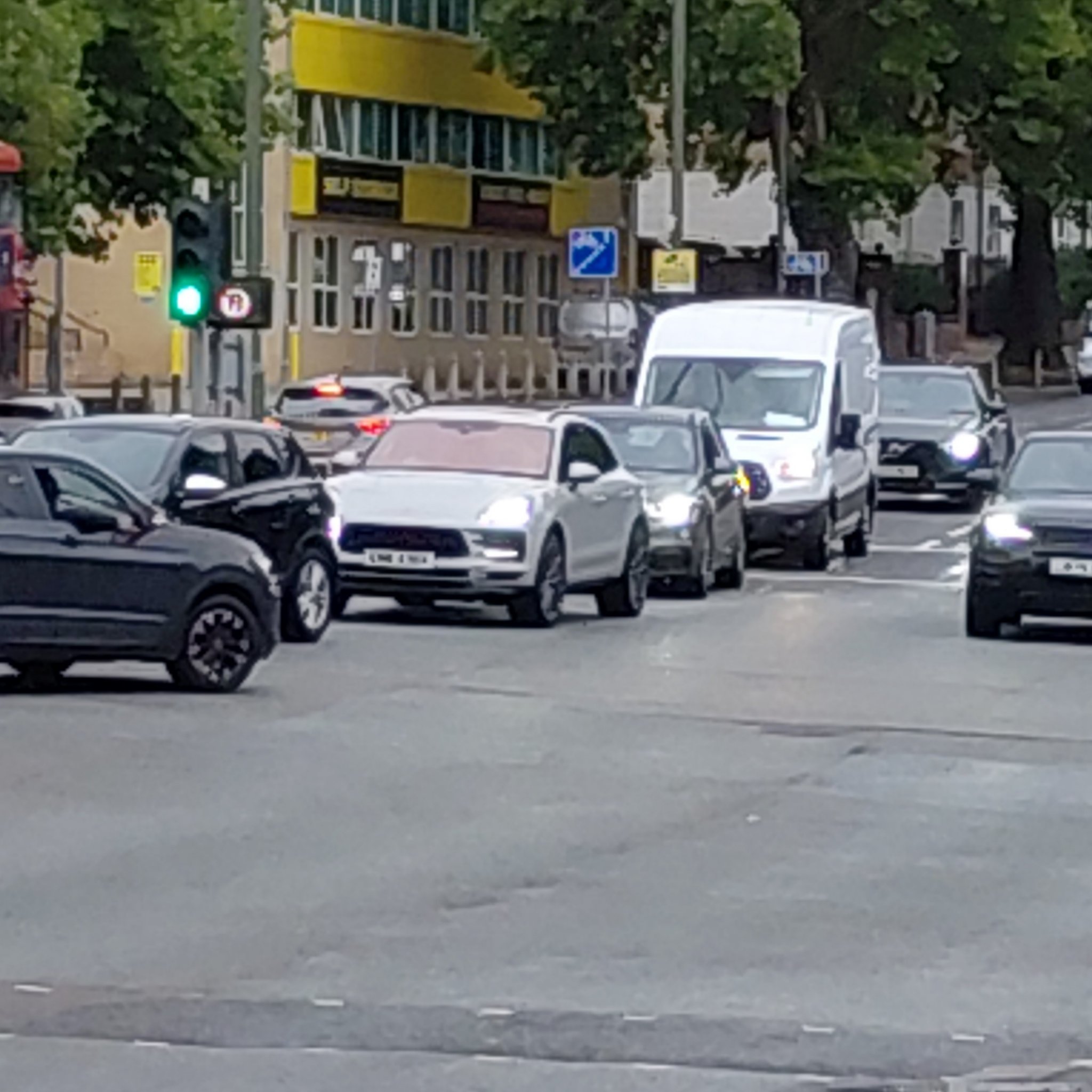 2014 Porsche Macan (95B)