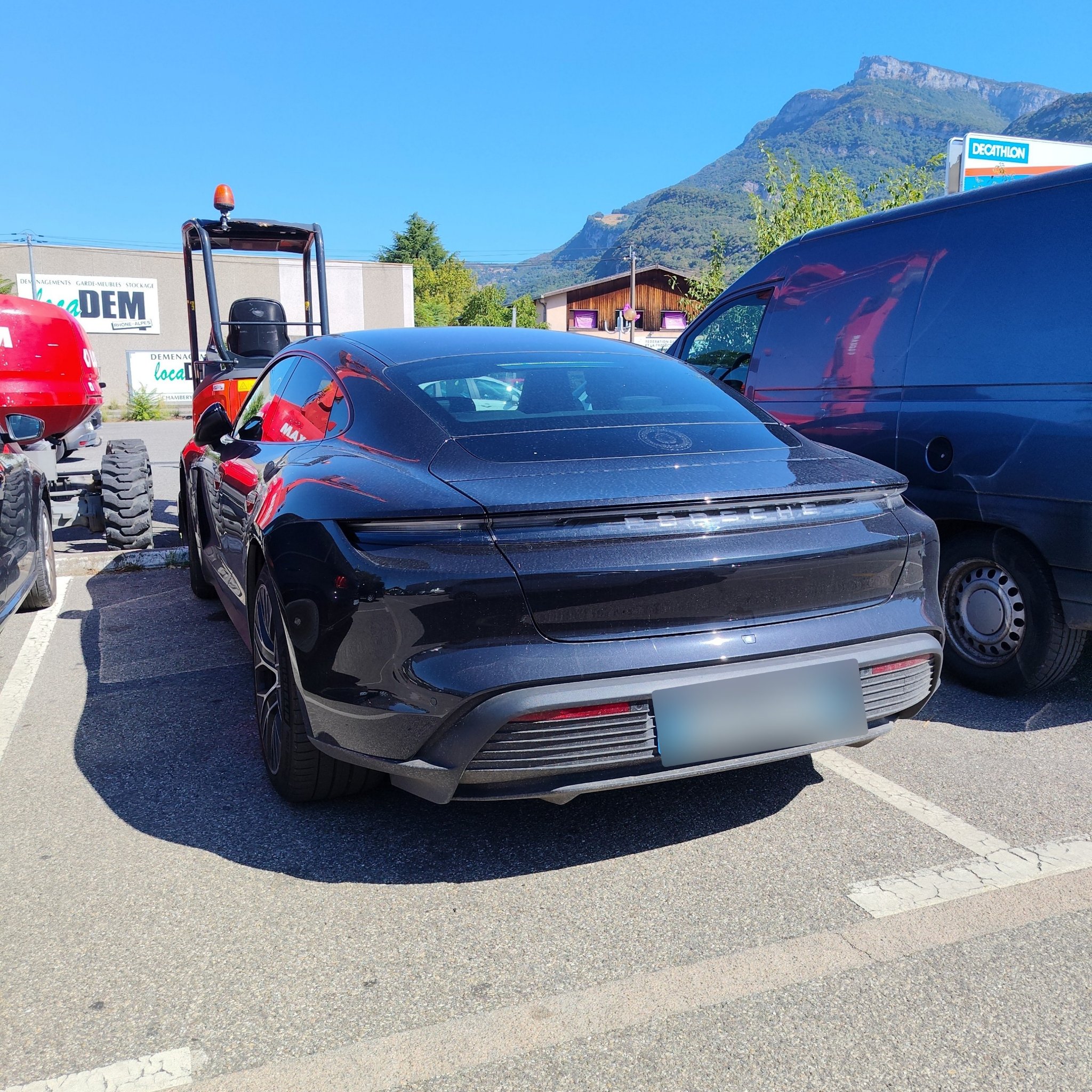 2021 Porsche Taycan Sport Turismo