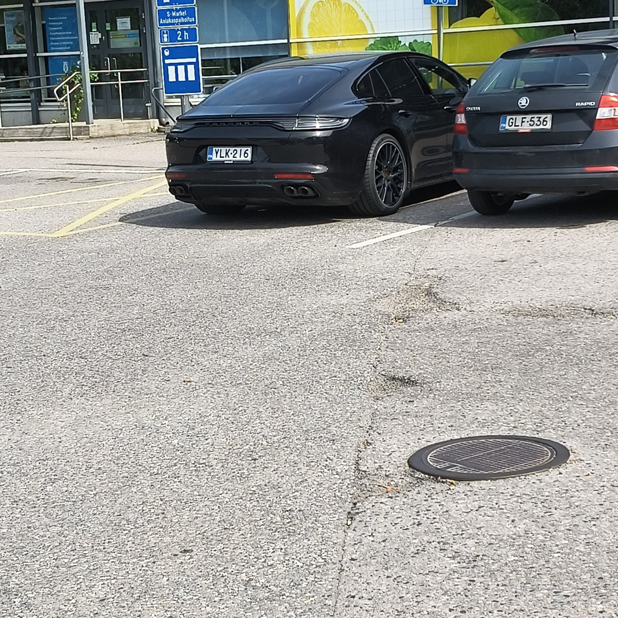 2016 Porsche Panamera (971)