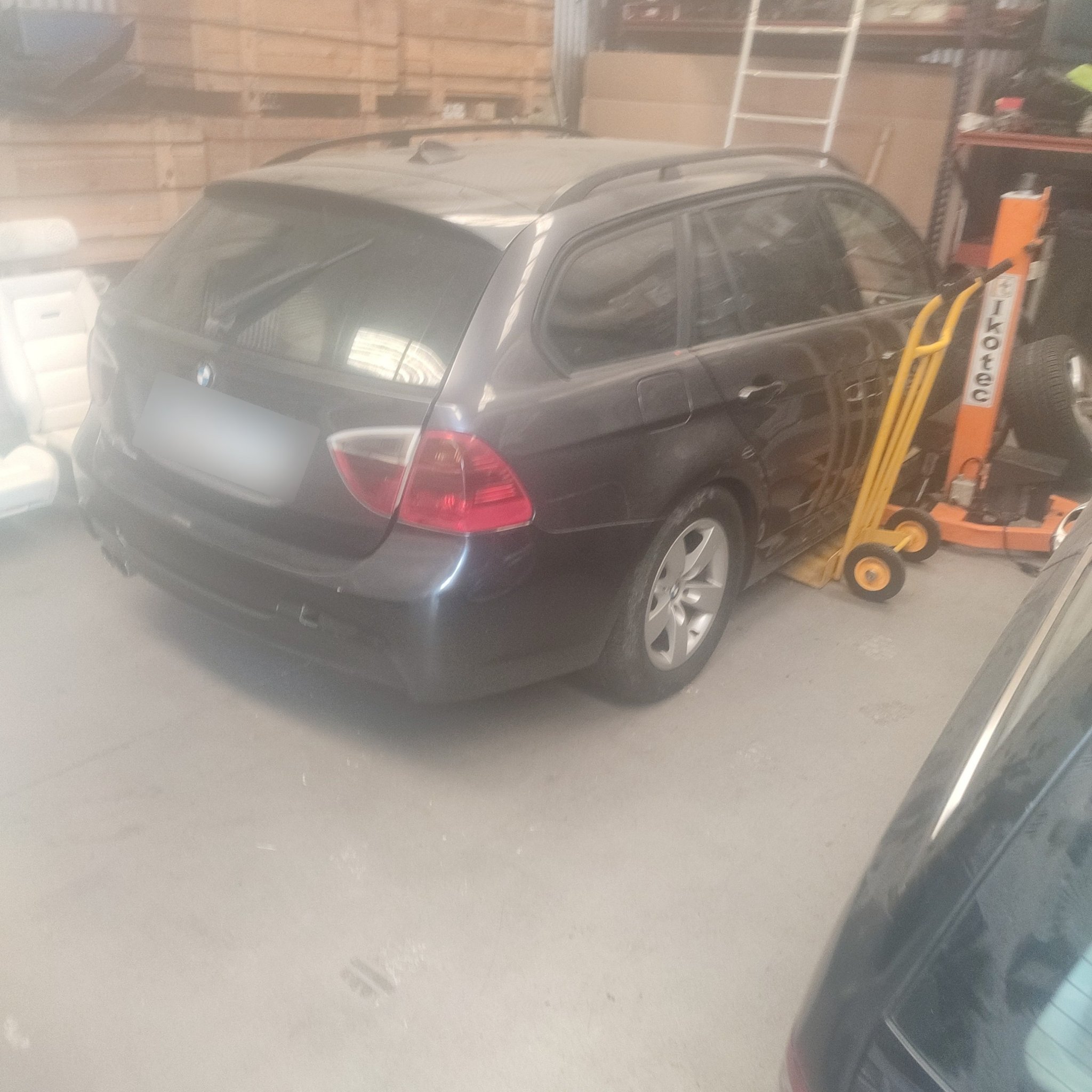 2005 BMW 3 Series (E91) Touring