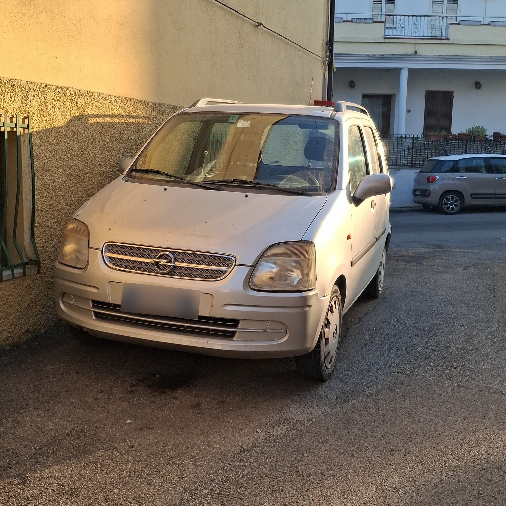 2000 Opel Agila (A)