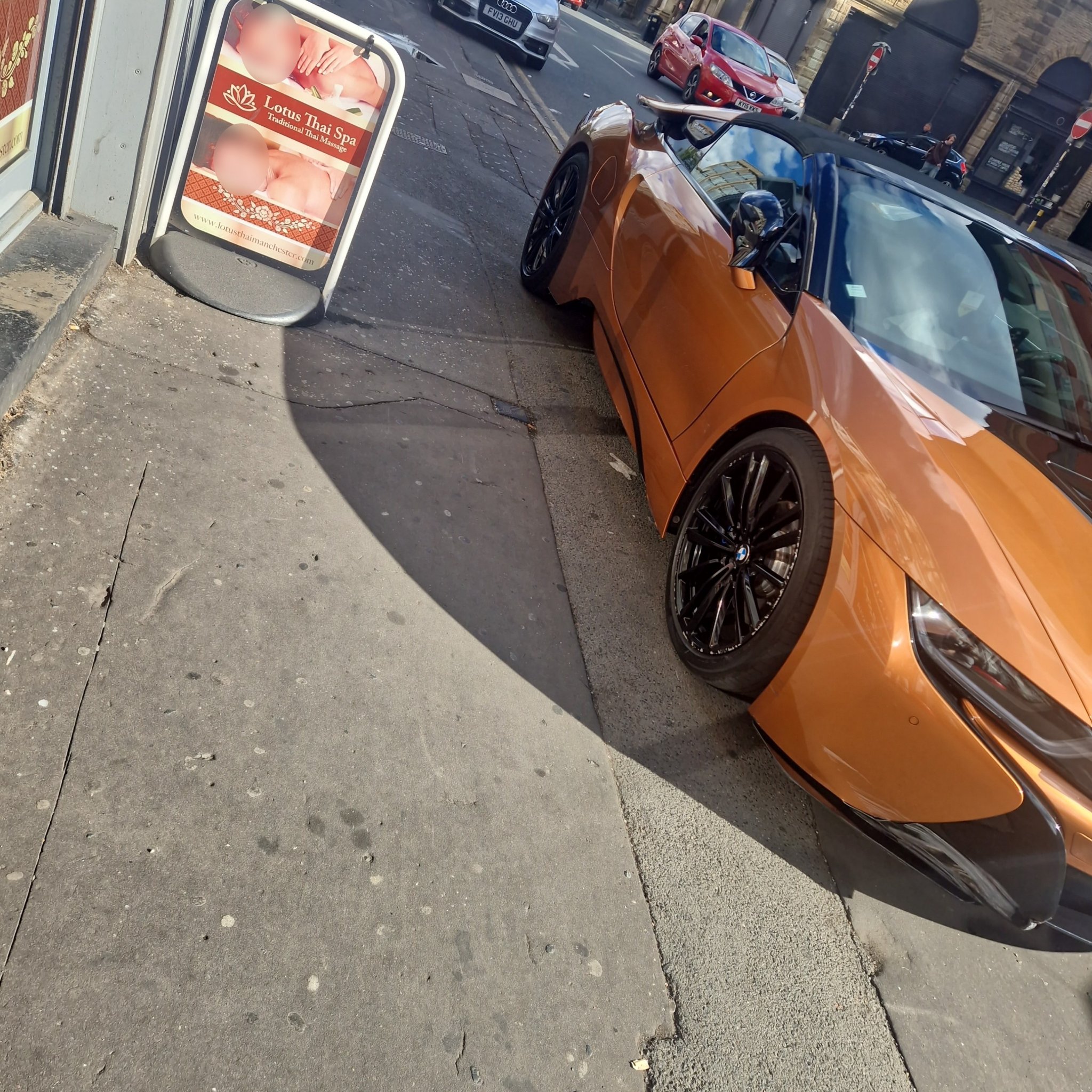 2018 BMW i8 Roadster