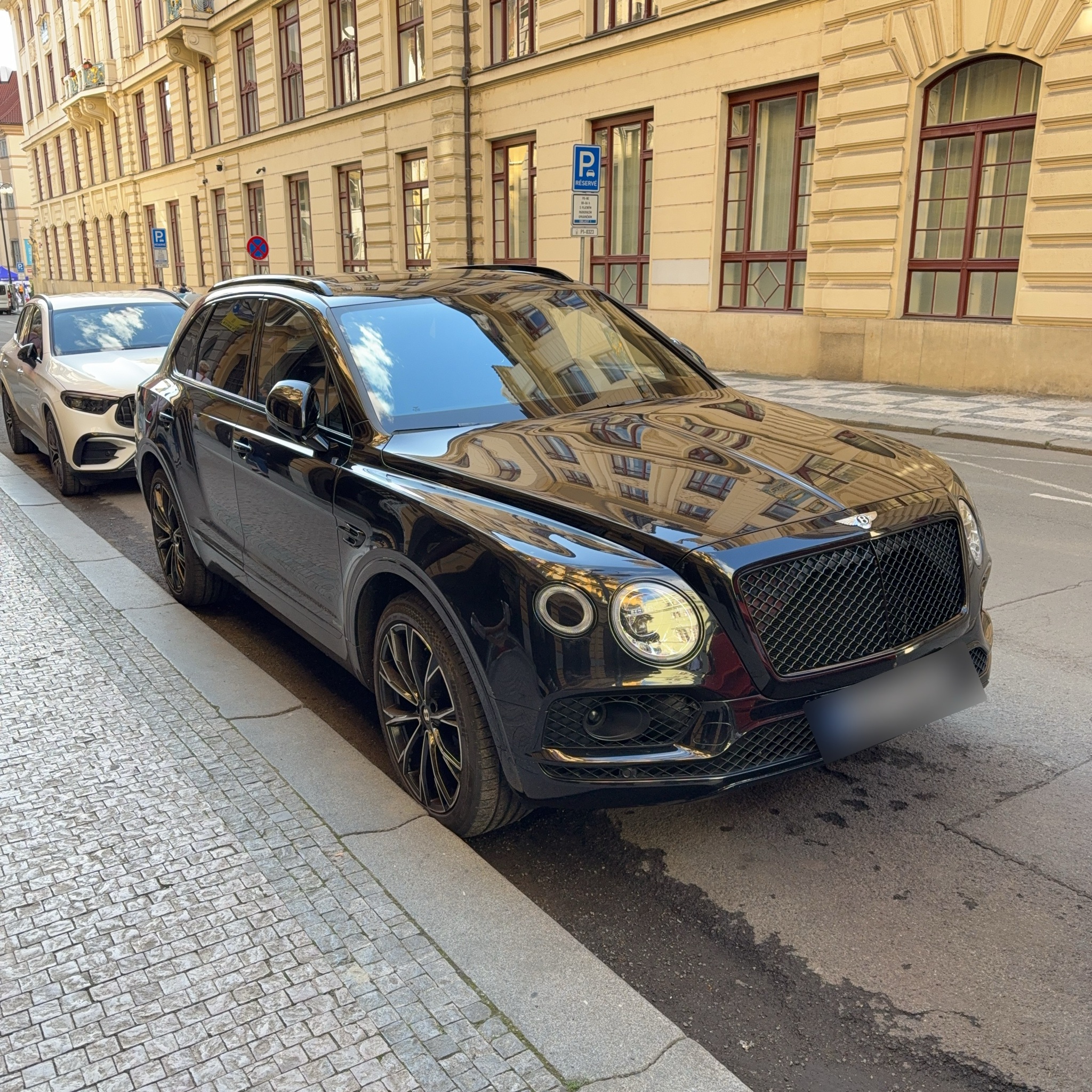 2015 Bentley Bentayga (Gen1)