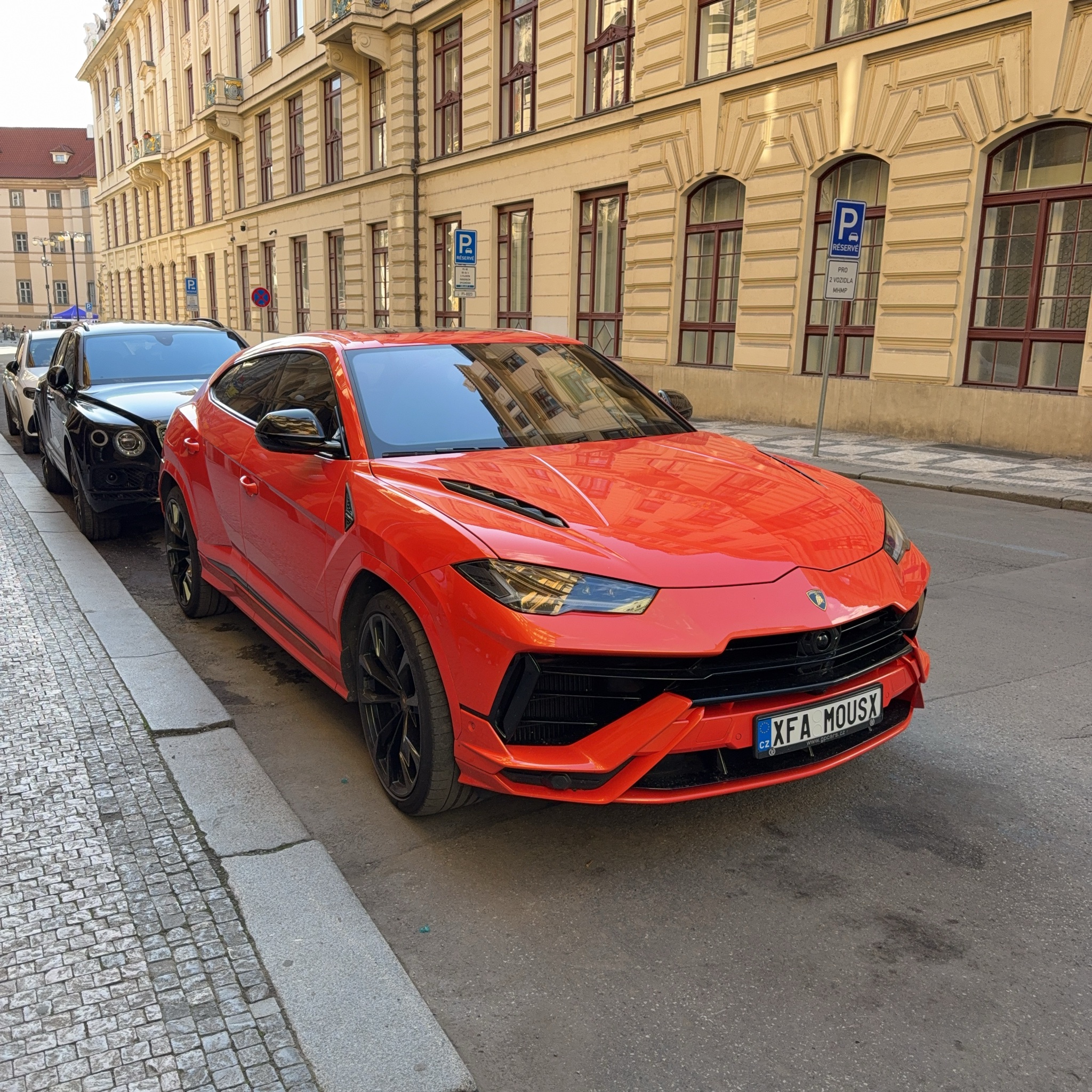 2022 Lamborghini Urus Performante