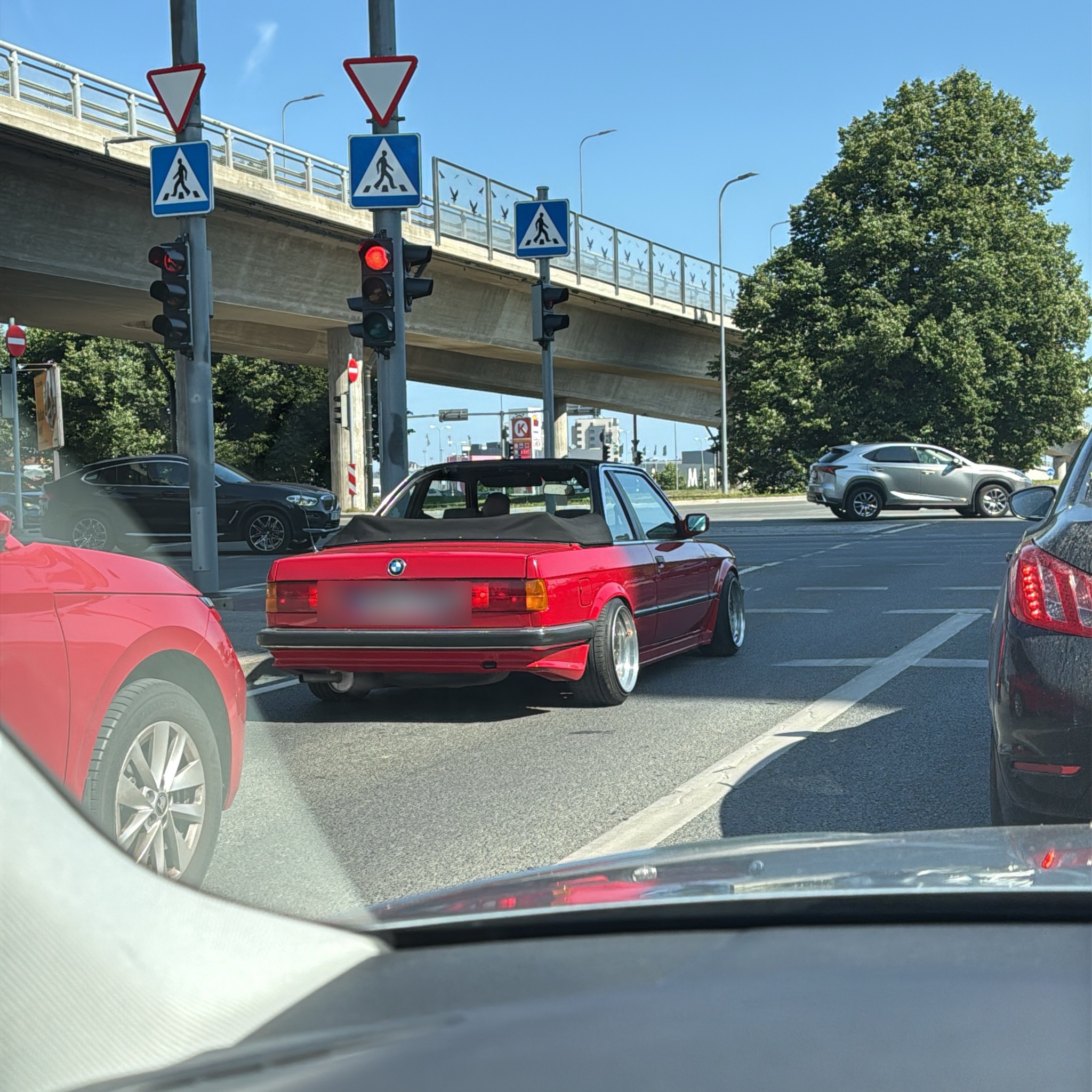1985 BMW 3 Series (E30) Cabriolet