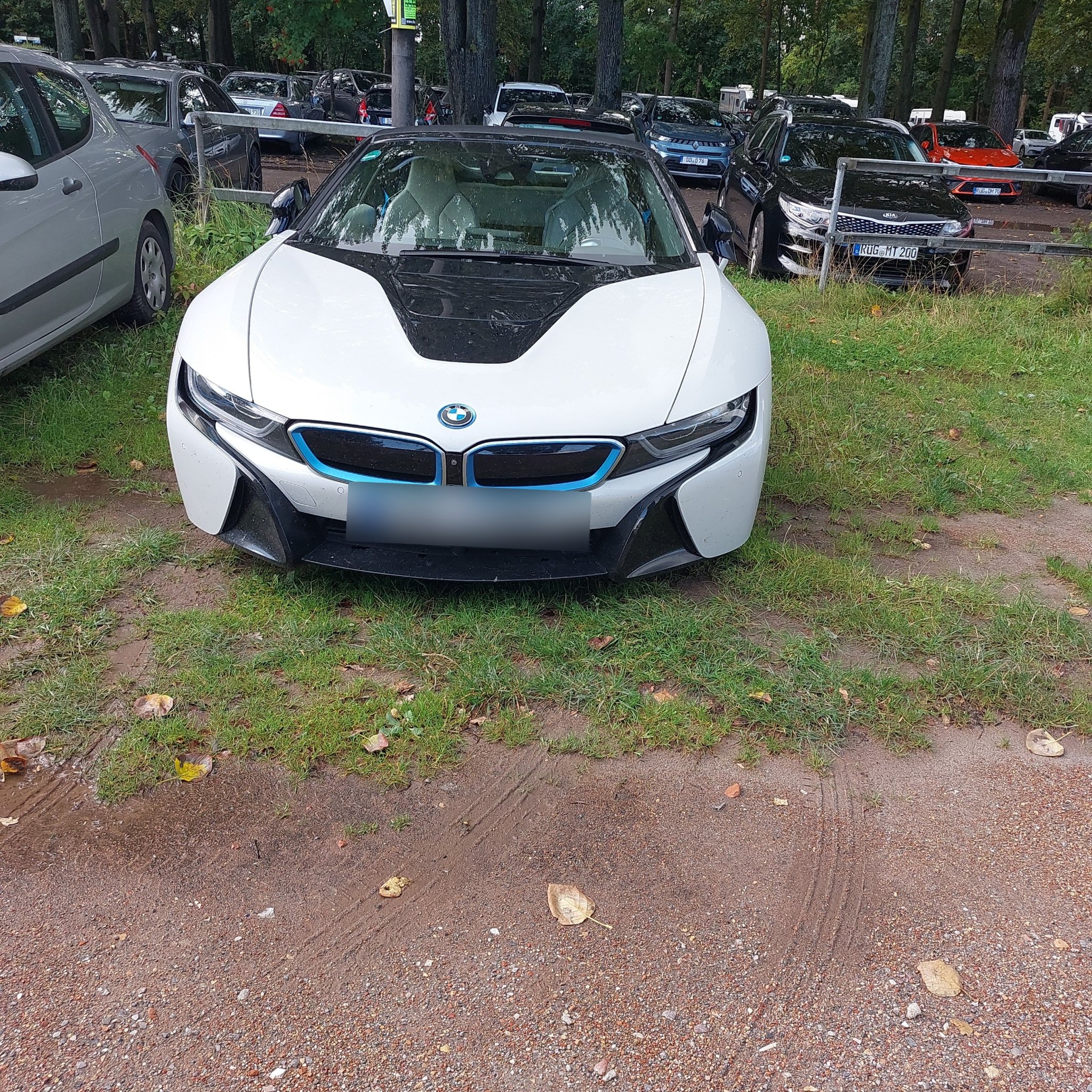 2018 BMW i8 Roadster