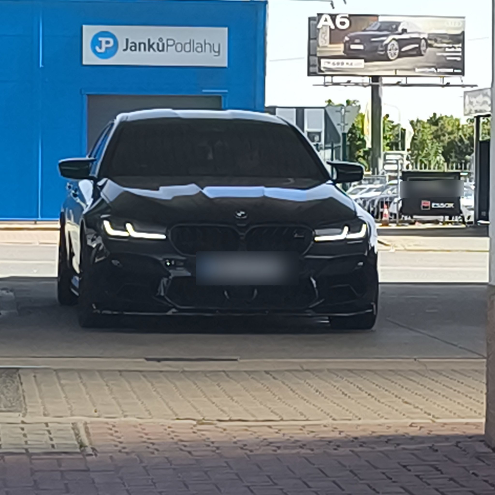 2017 BMW M5 (F90)