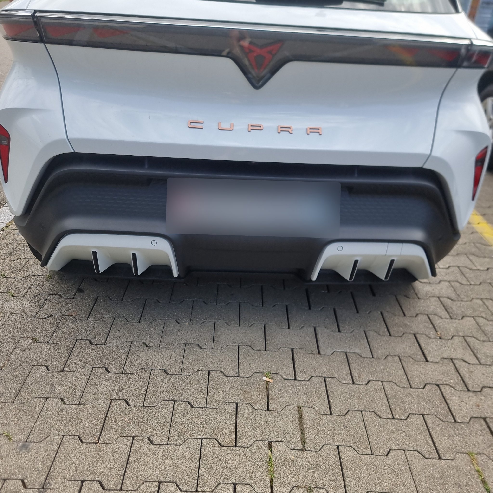 2024 Cupra Tavascan