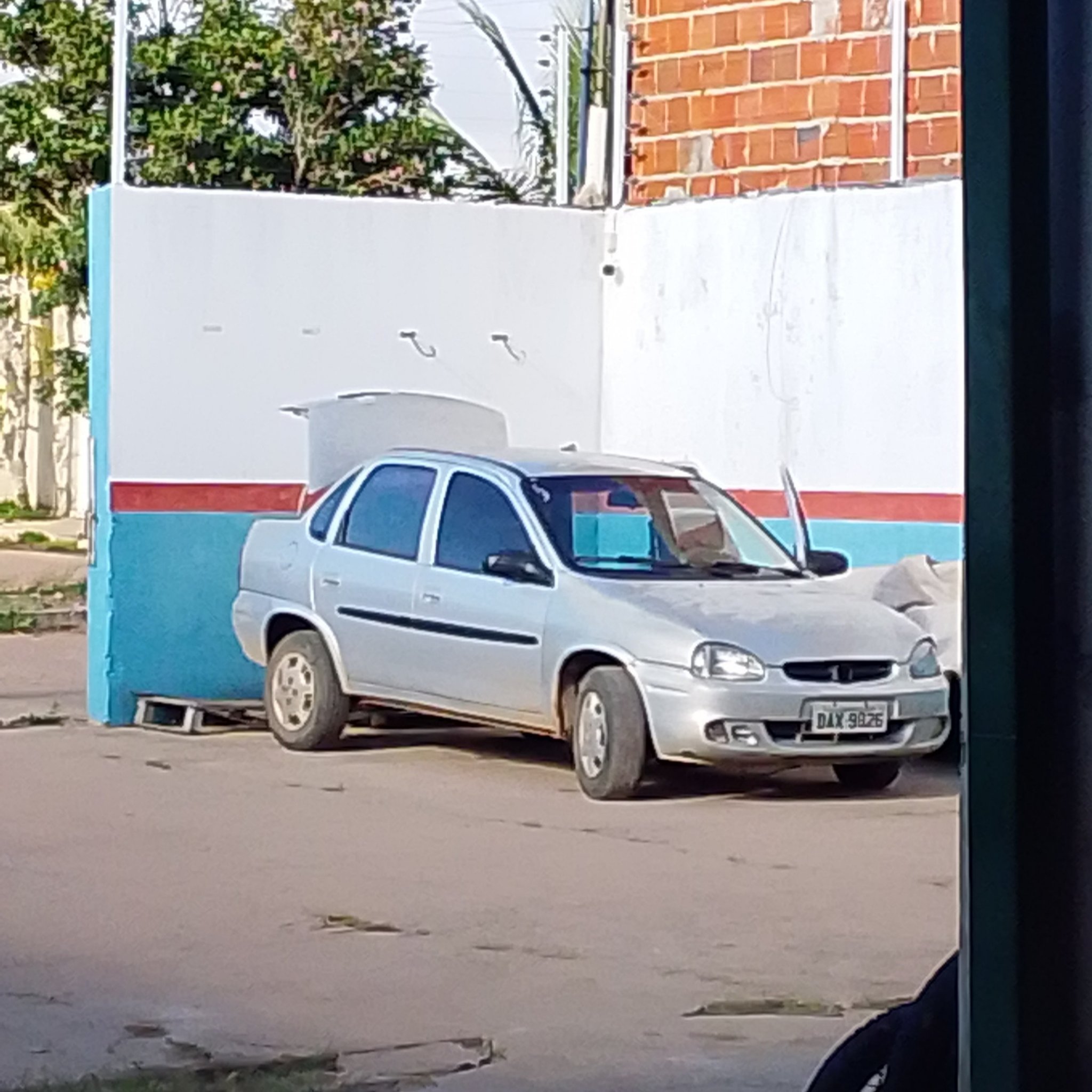 2002 Chevrolet Corsa Classic (B)