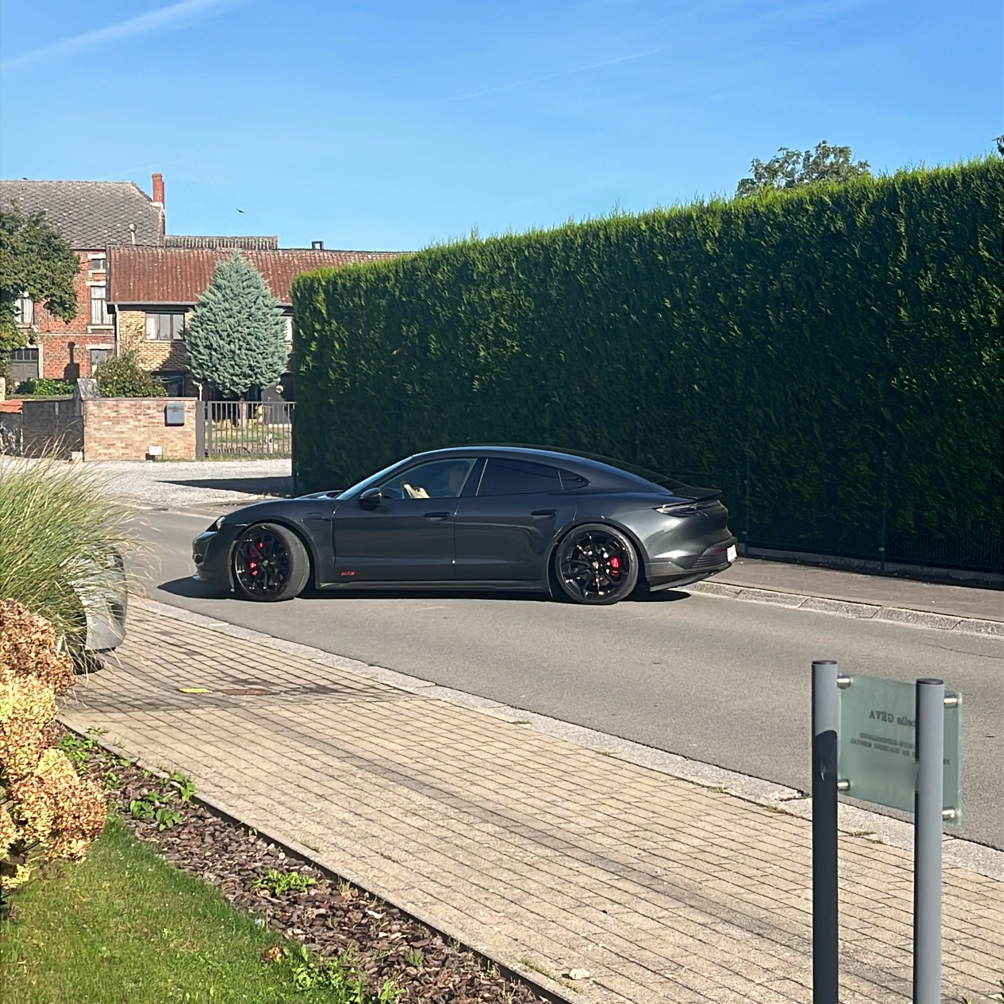 2019 Porsche Taycan Turbo S