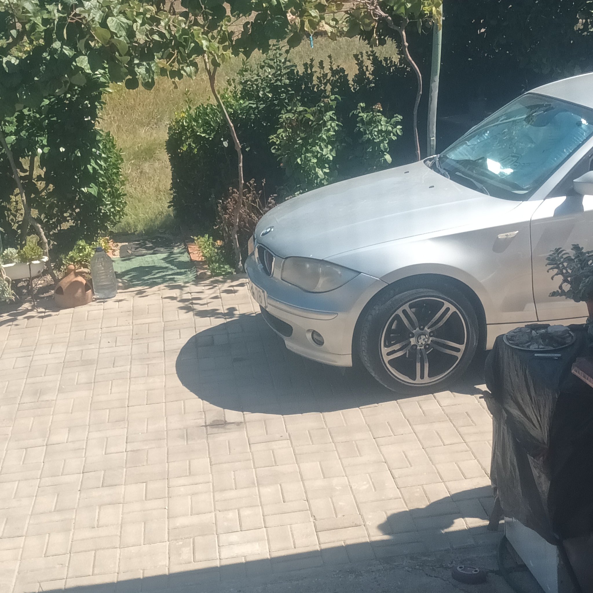 2004 BMW 1 Series (E87)