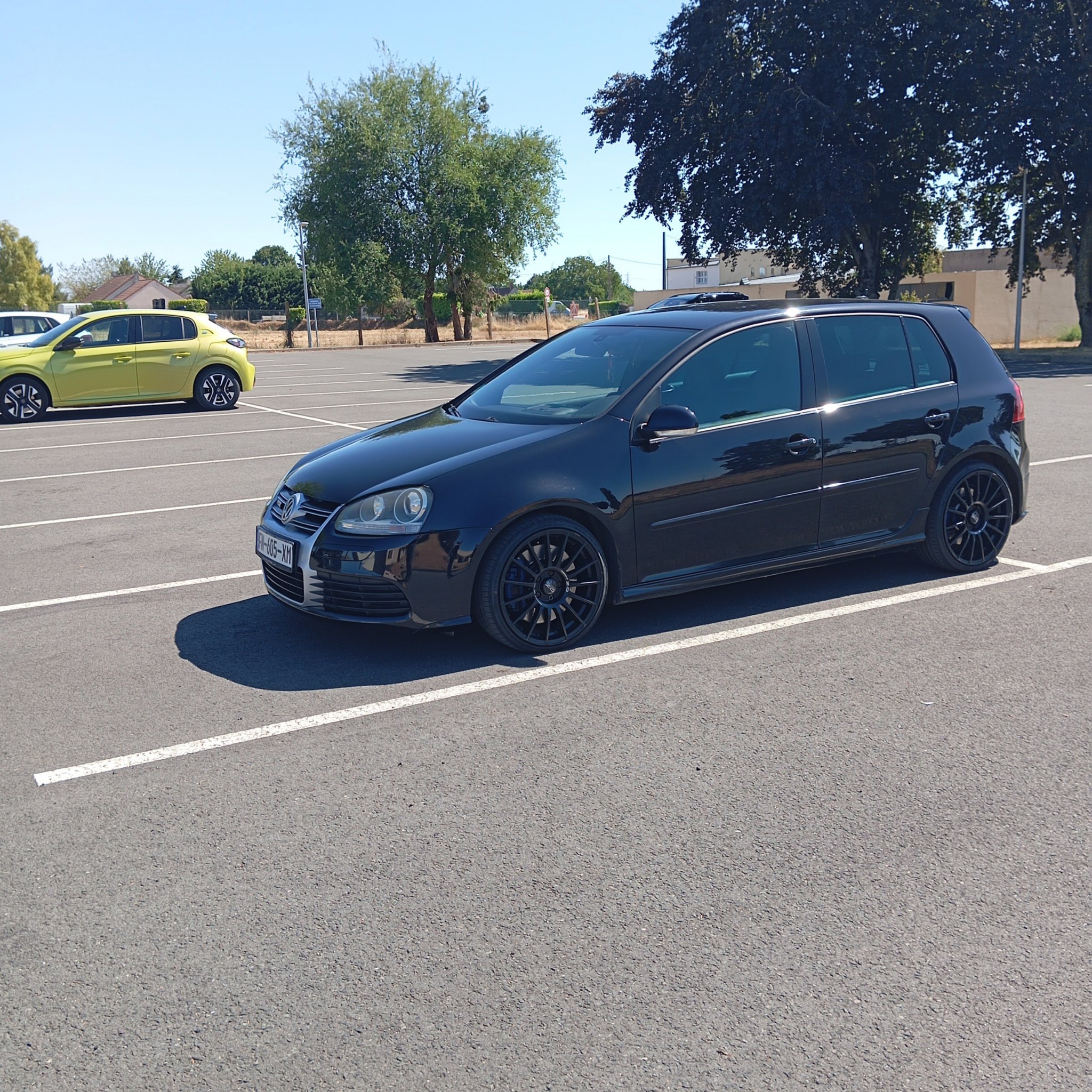2005 Volkswagen Golf (Mk5) R32