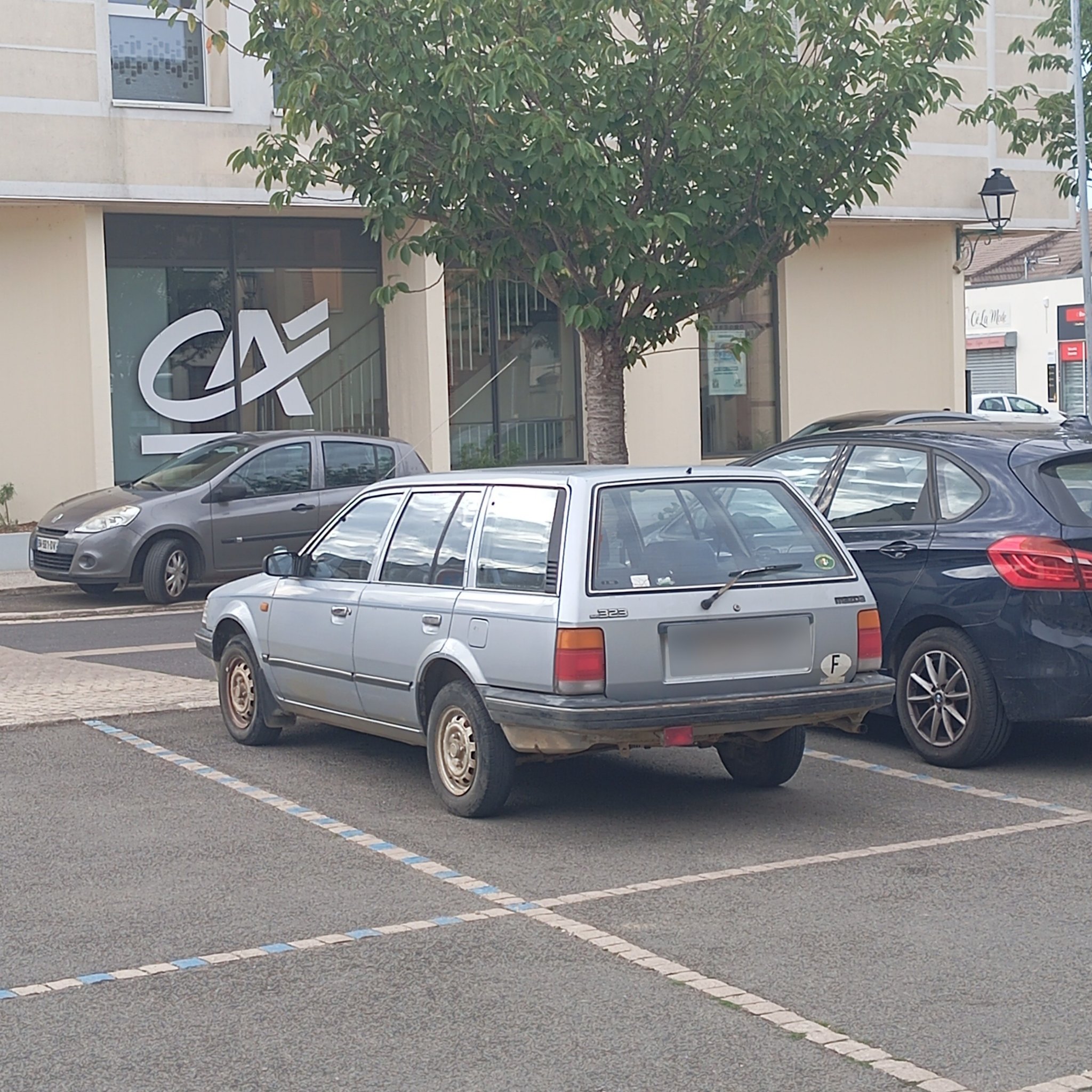 1985 Mazda 323 (BF) wagon
