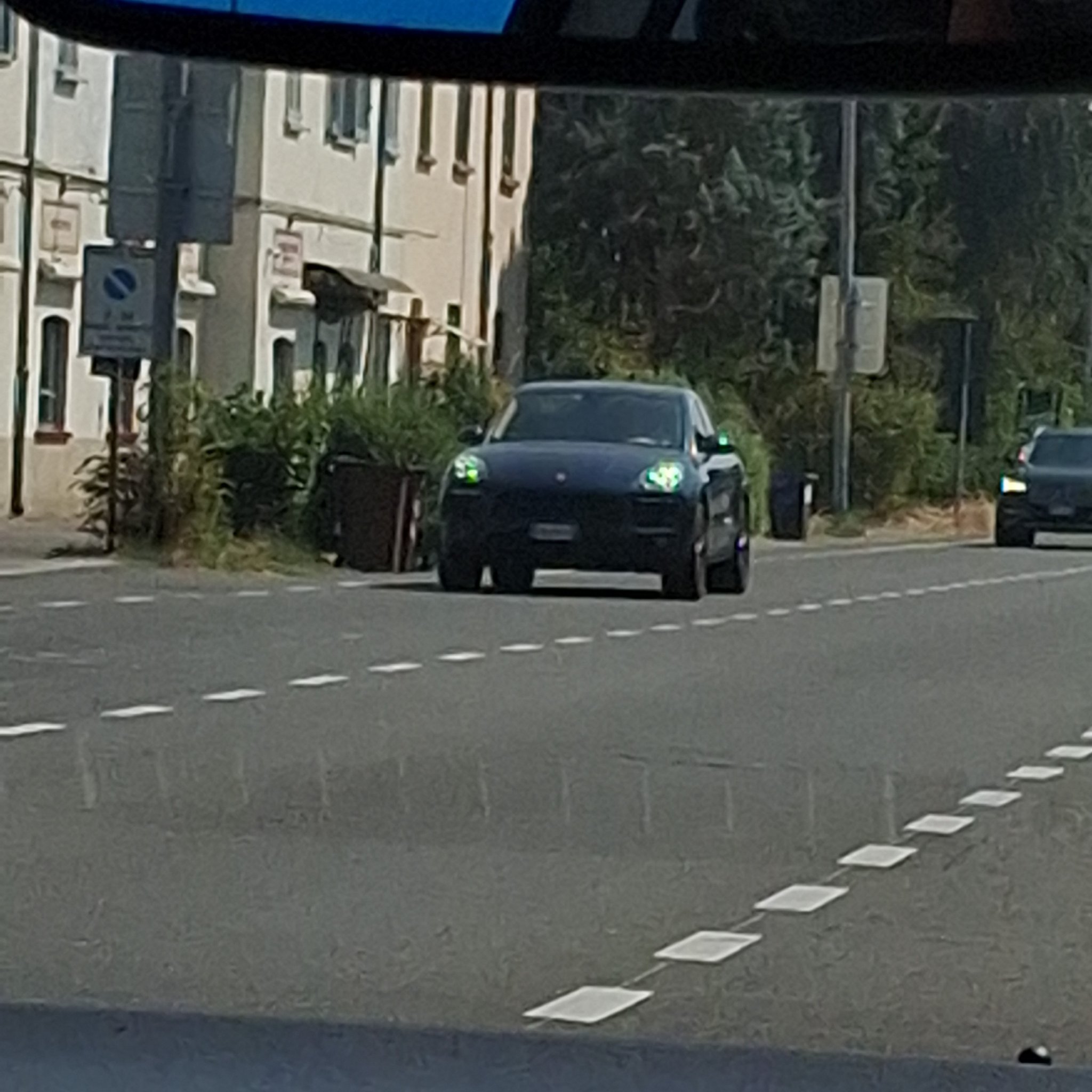 2014 Porsche Macan (95B)