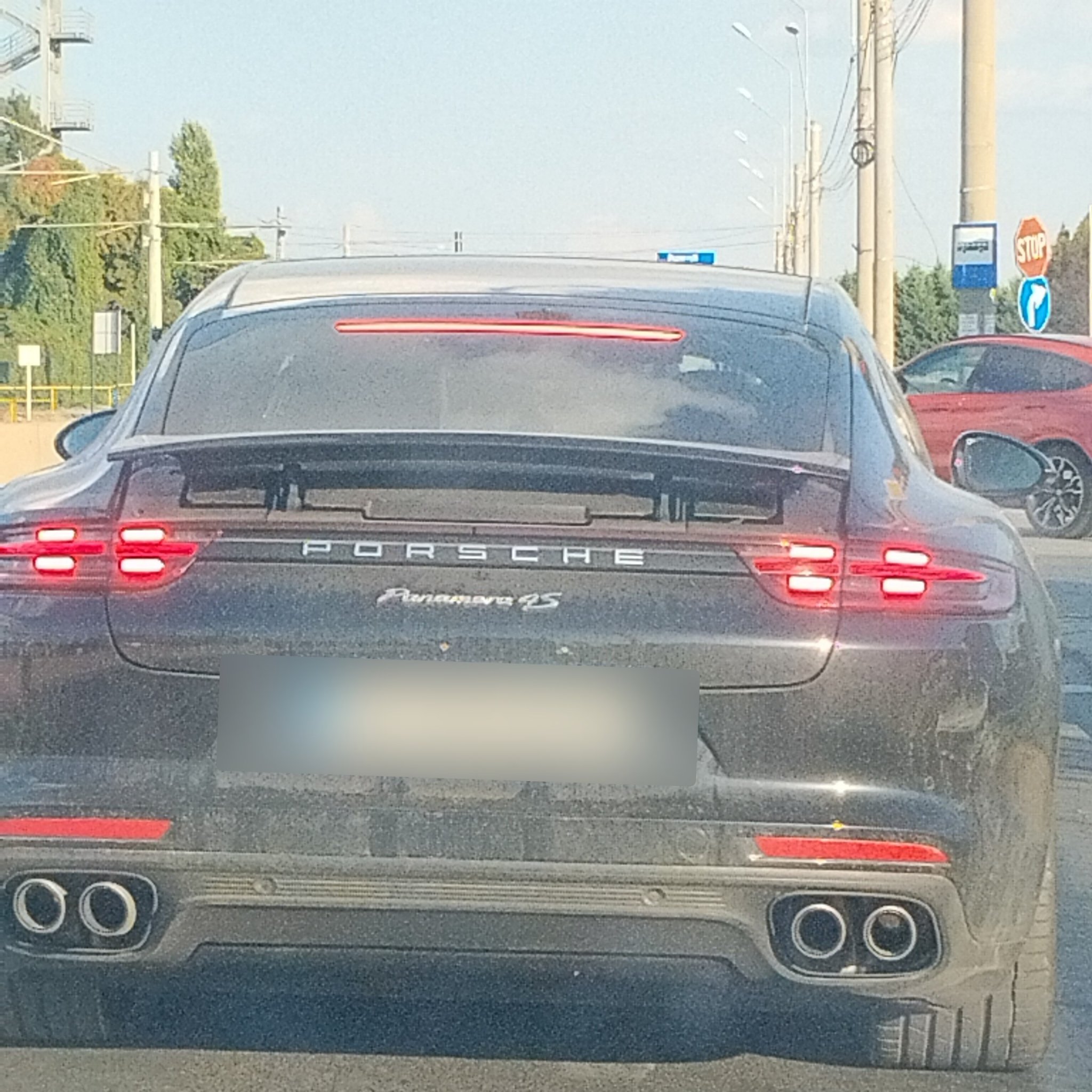 2016 Porsche Panamera 4S (971)