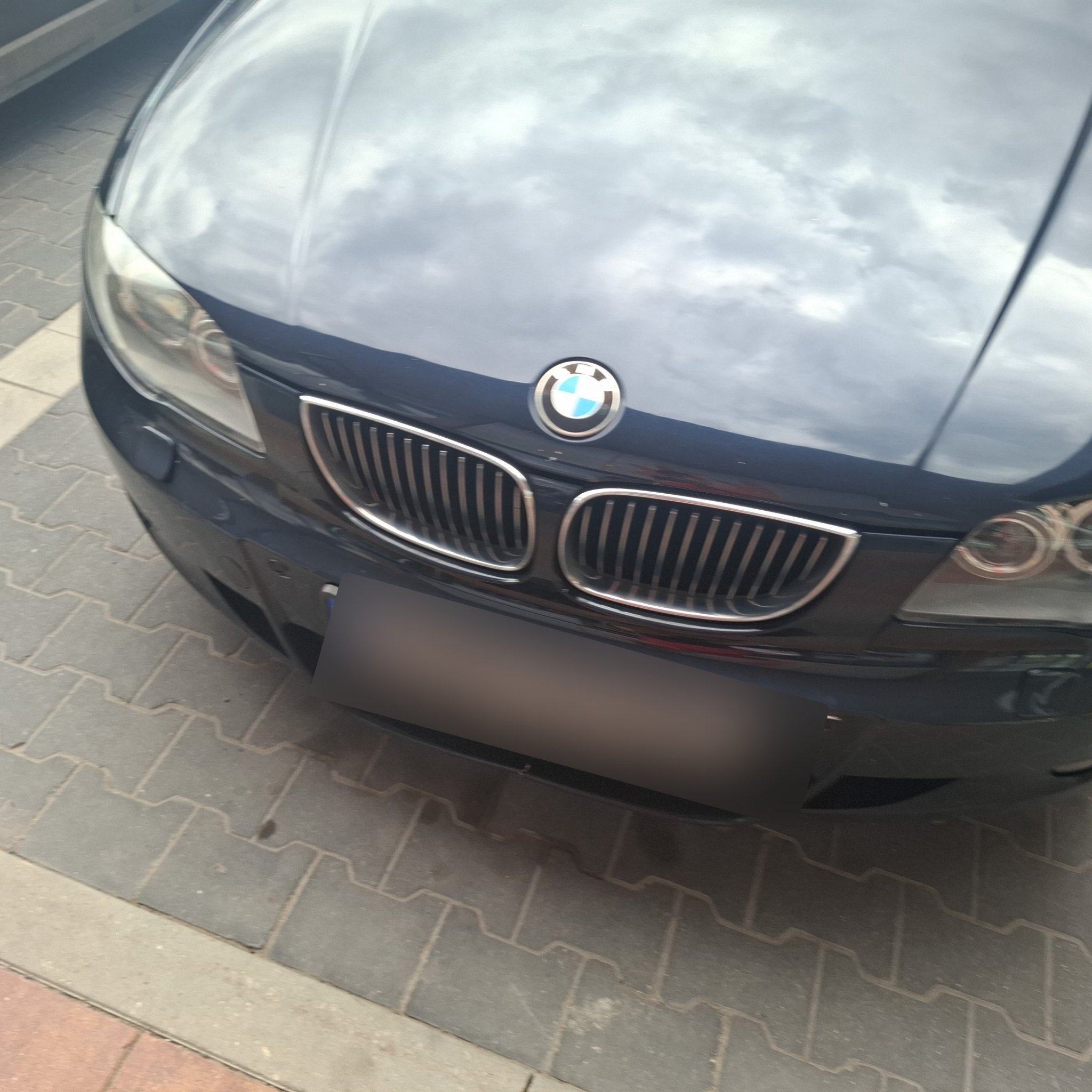 2004 BMW 1 Series (E87)
