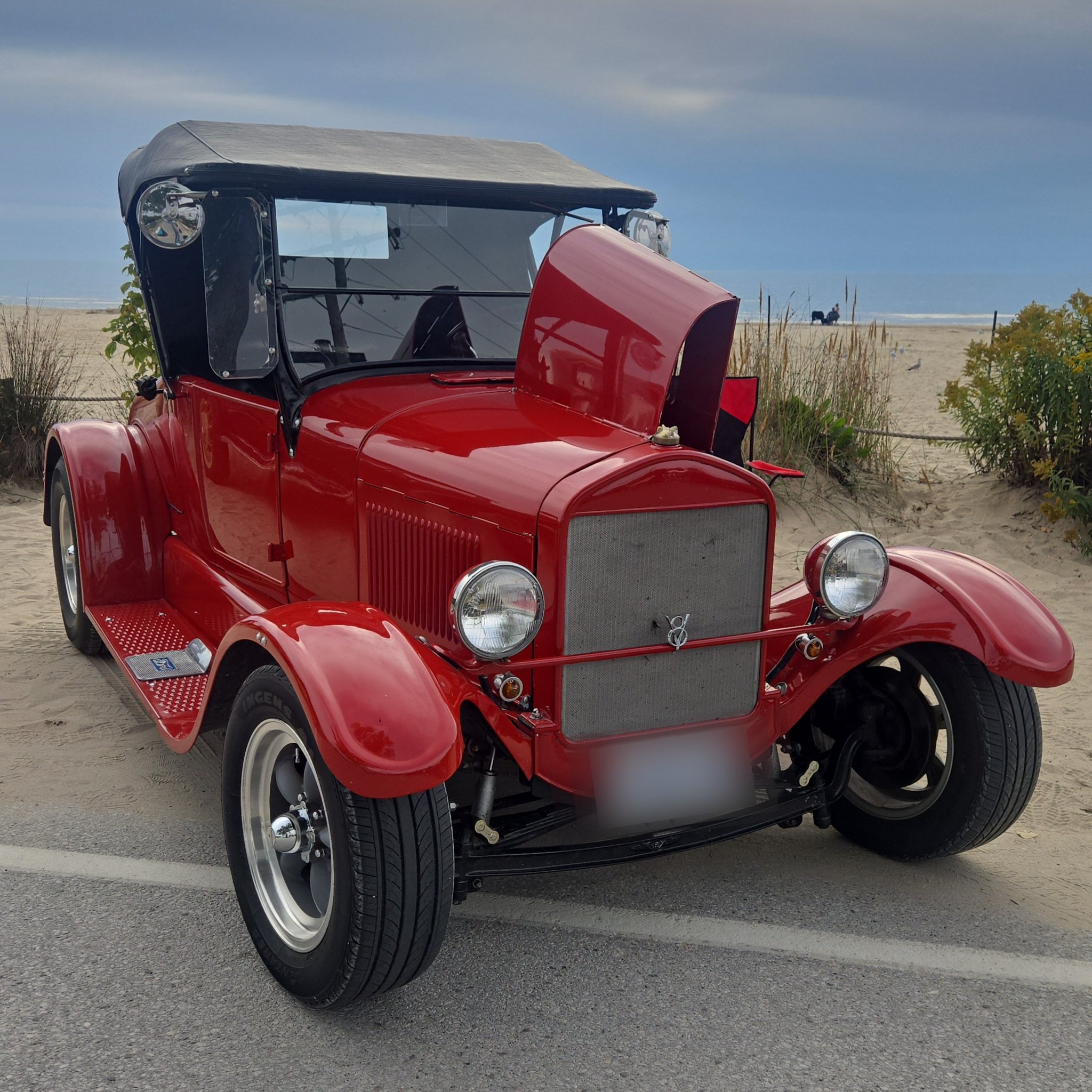 1928 Ford Model A Roadster Hot Rod