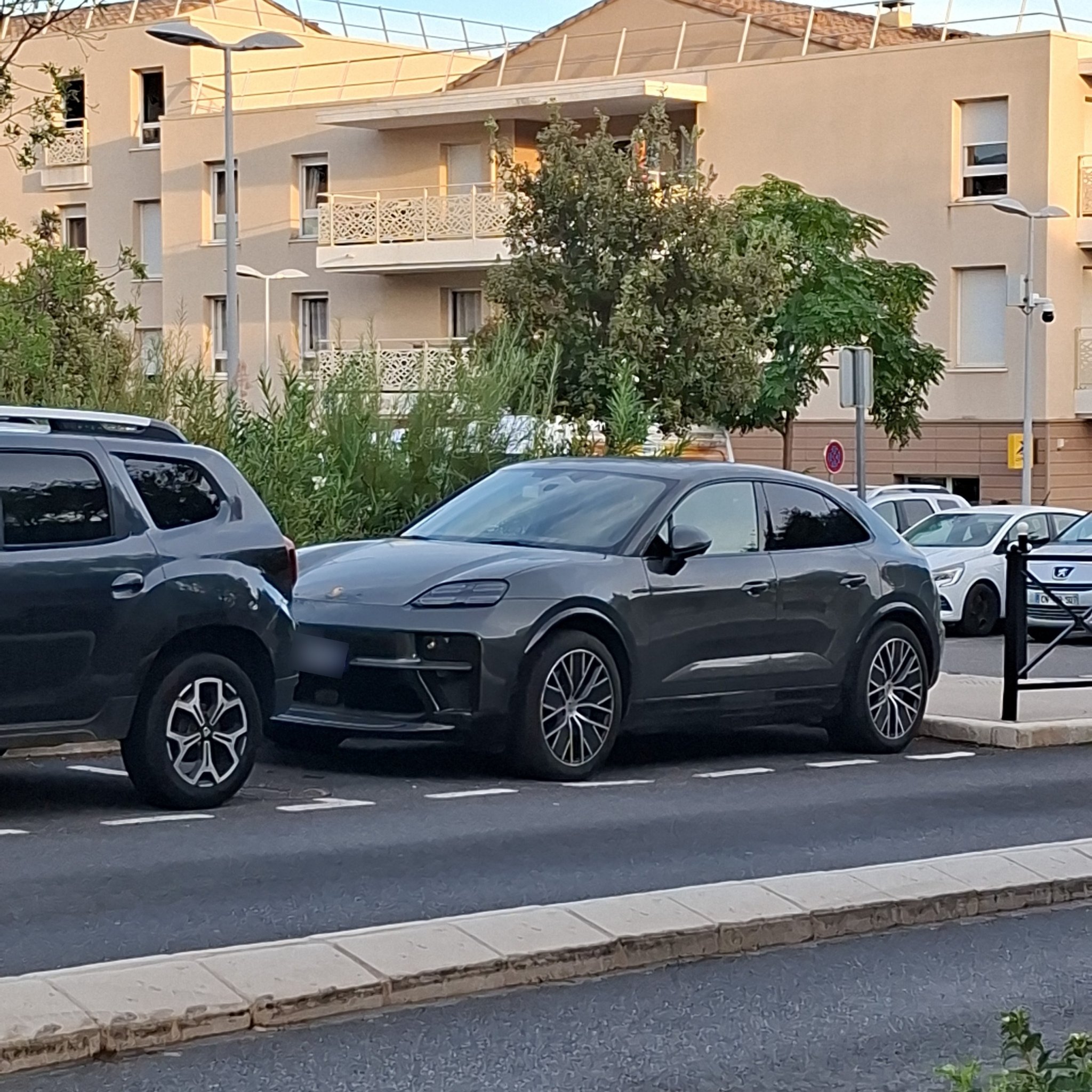 2024 Porsche Macan 4 (J1) SUV