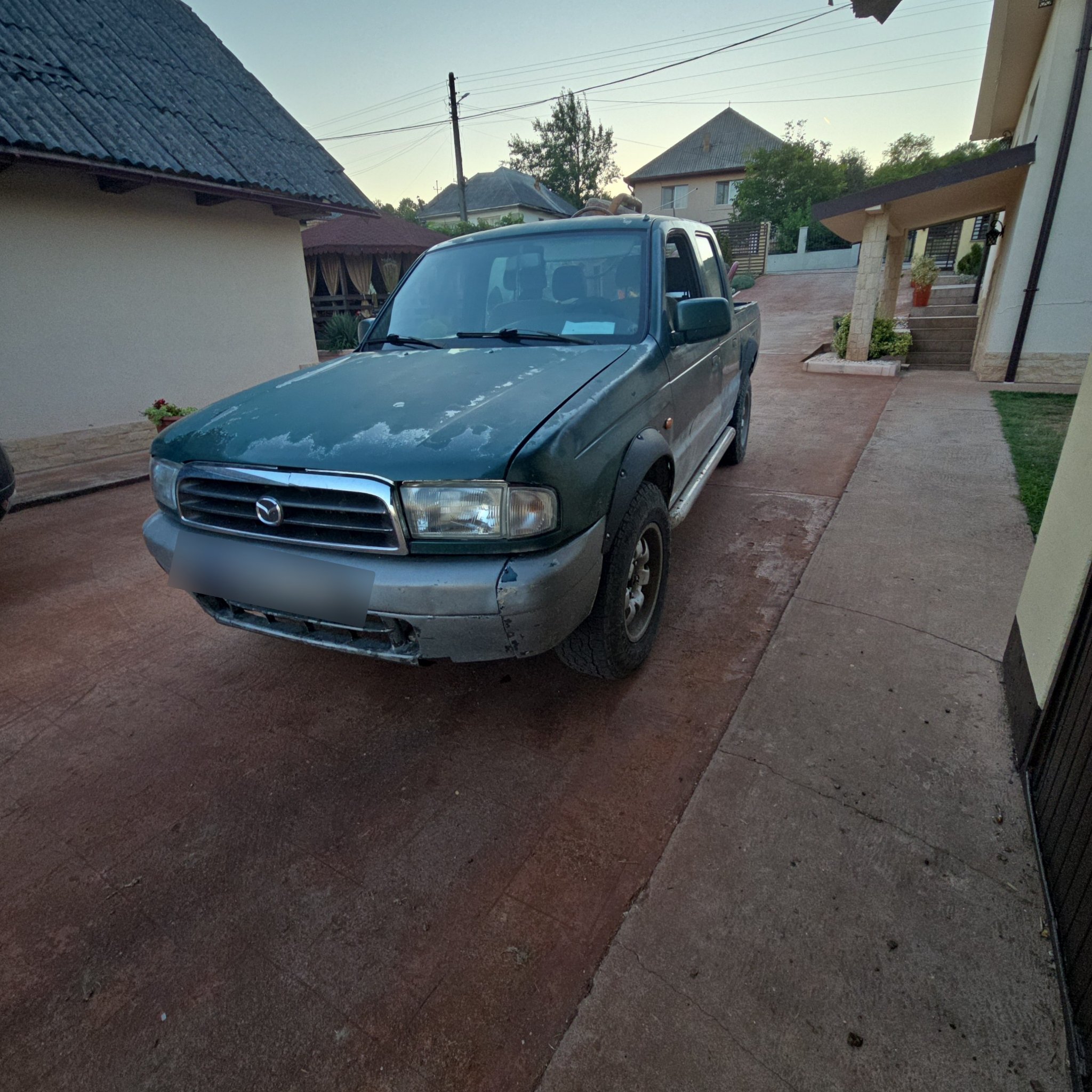 1999 Mazda B-Series (UN)