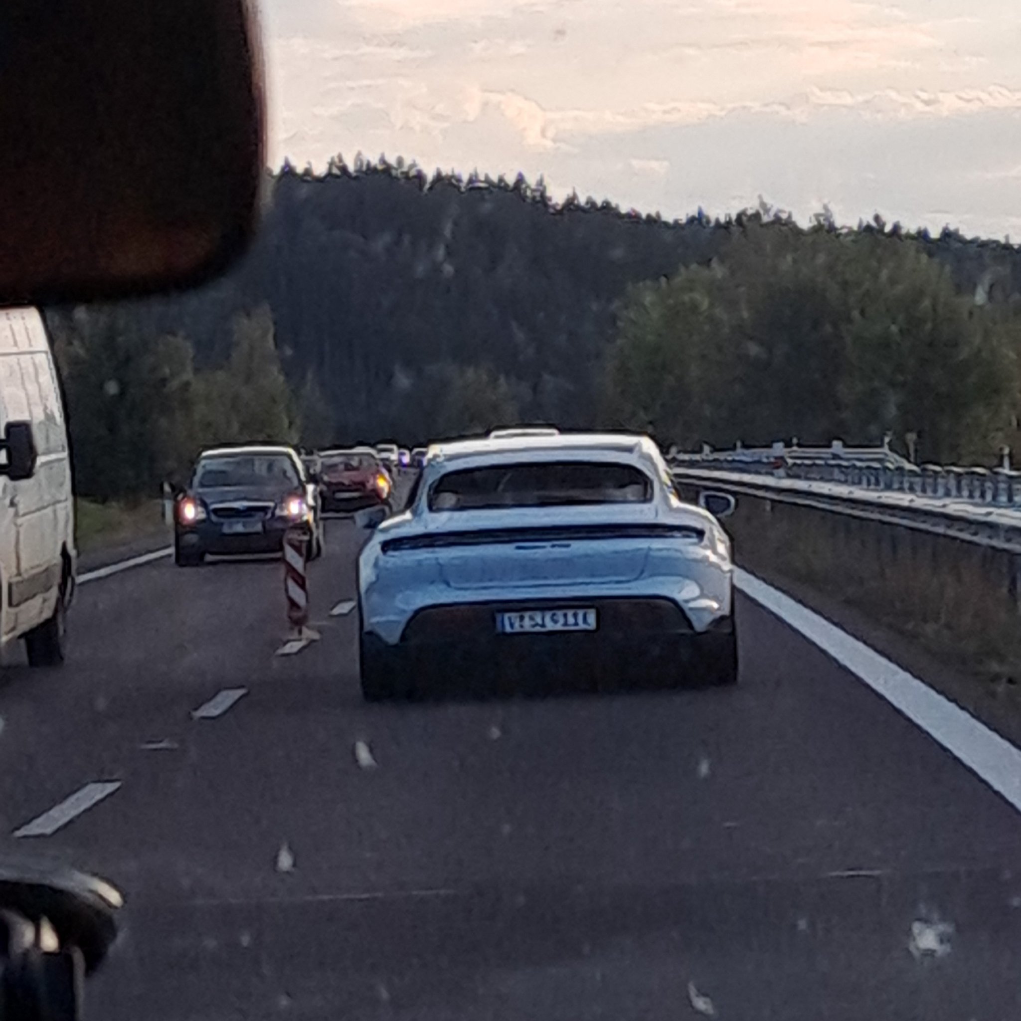 2021 Porsche Taycan (J1) Sport Turismo