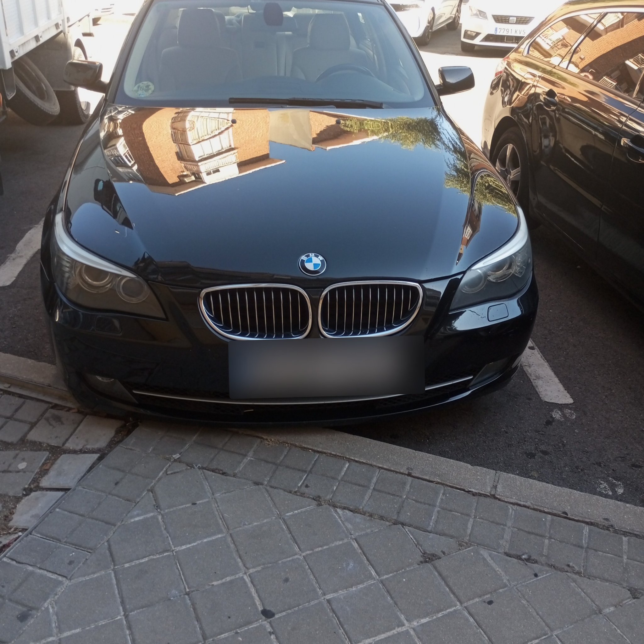 2003 BMW 5 Series (E60)