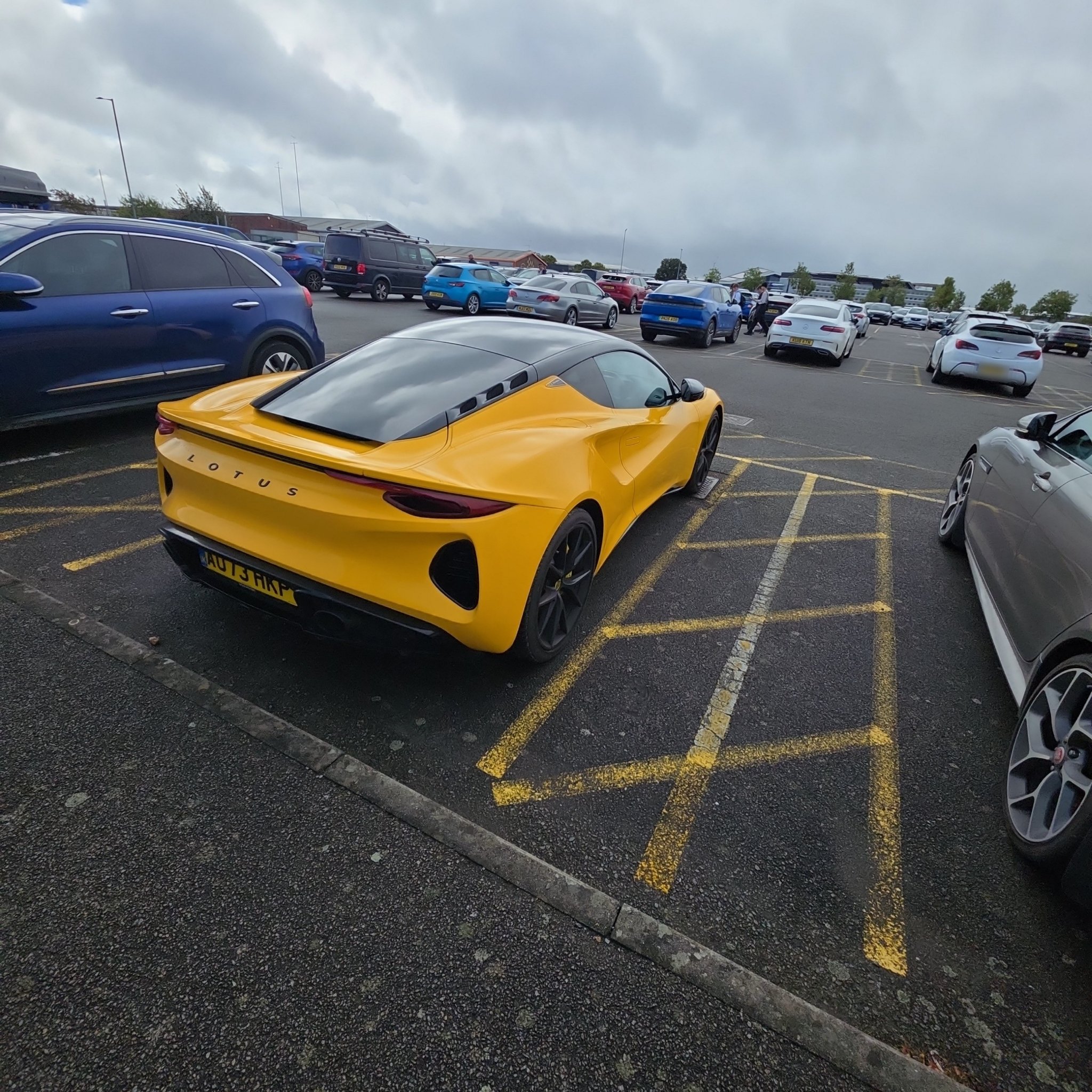 2022 Lotus Emira (V1)