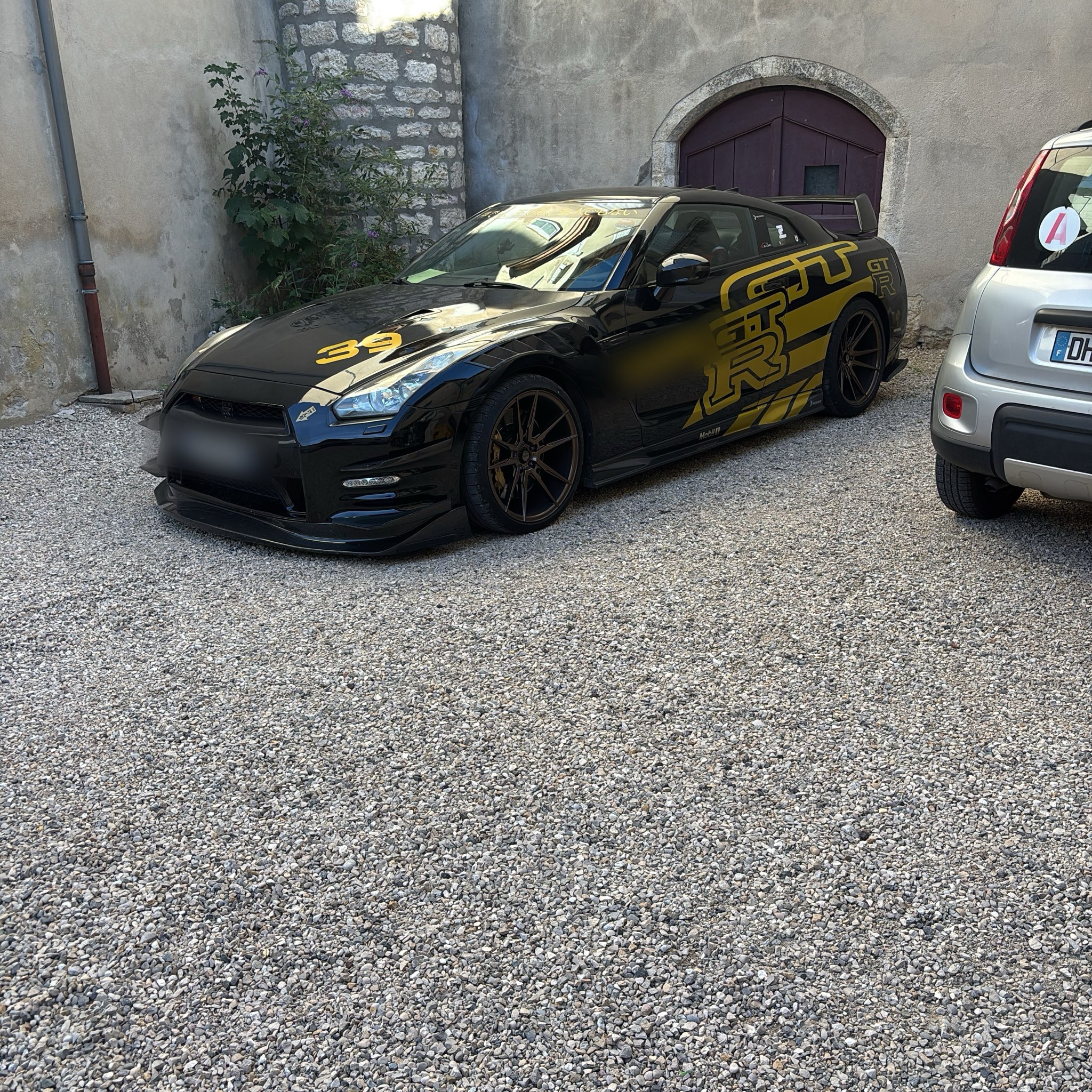2007 Nissan GT-R (R35)