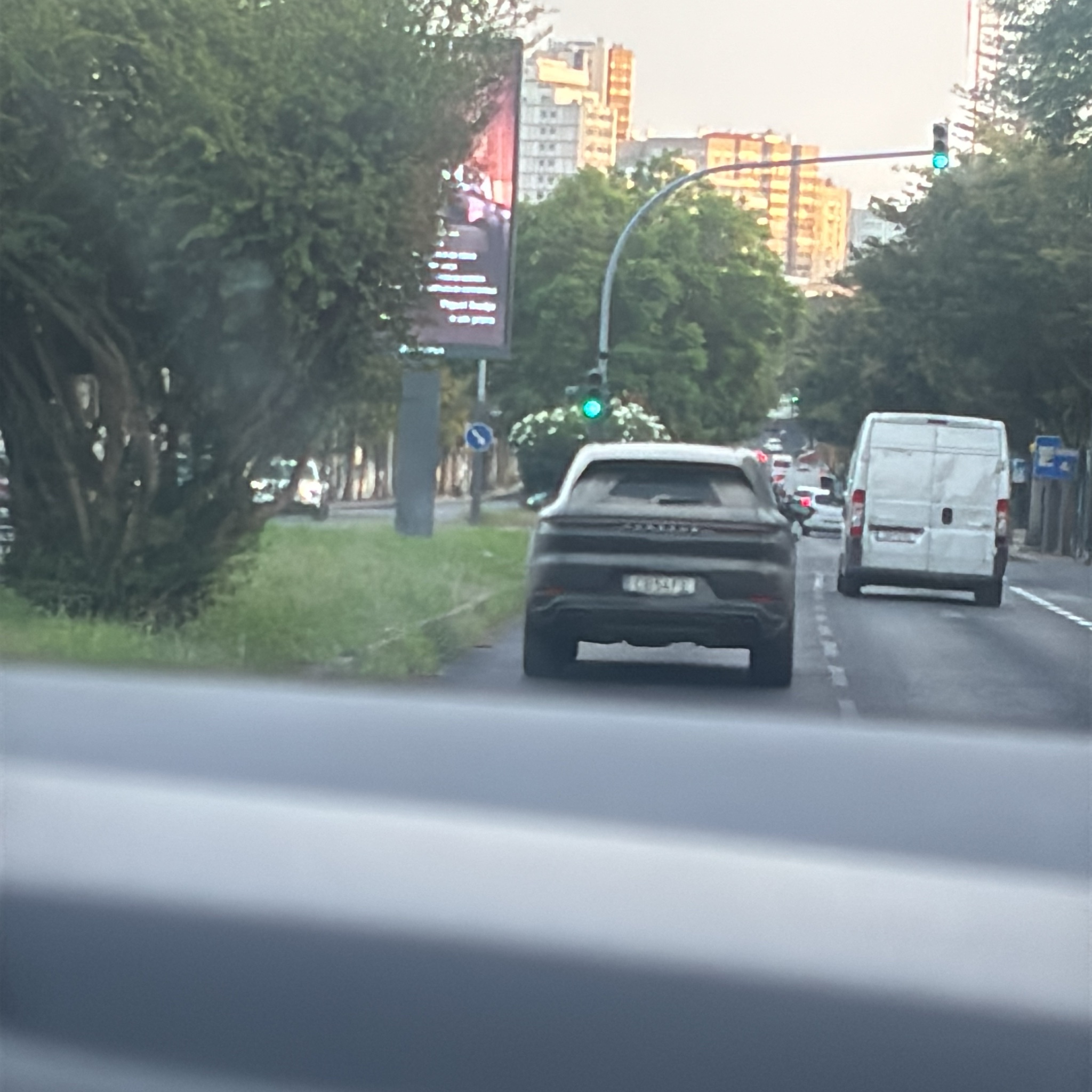 2018 Porsche Cayenne (9YA)