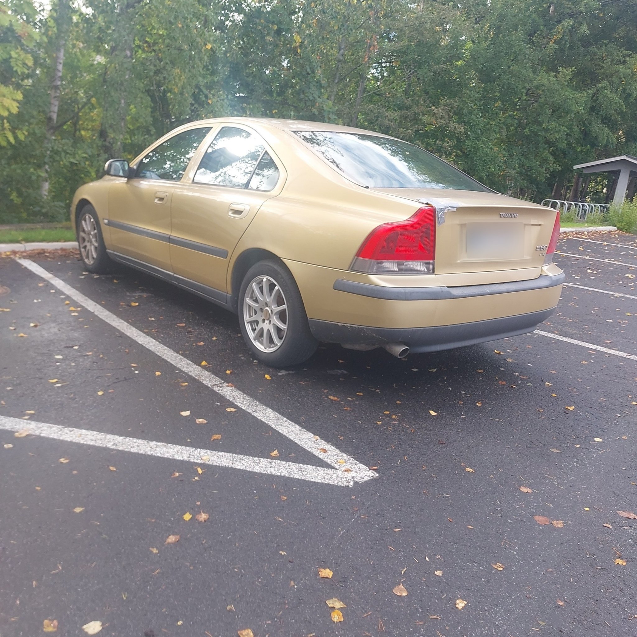 2000 Volvo S60 (P24)