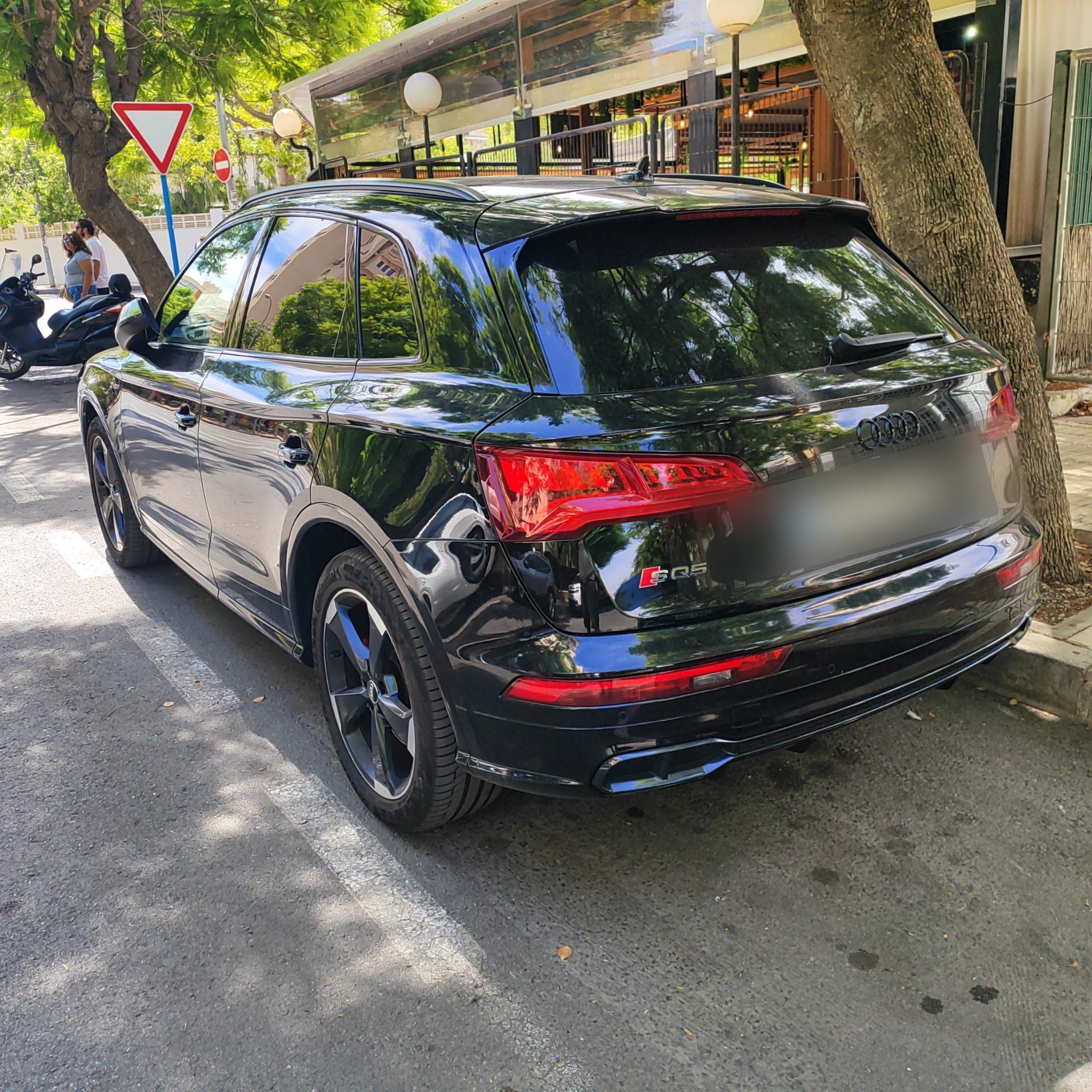 2017 Audi SQ5 (FY)