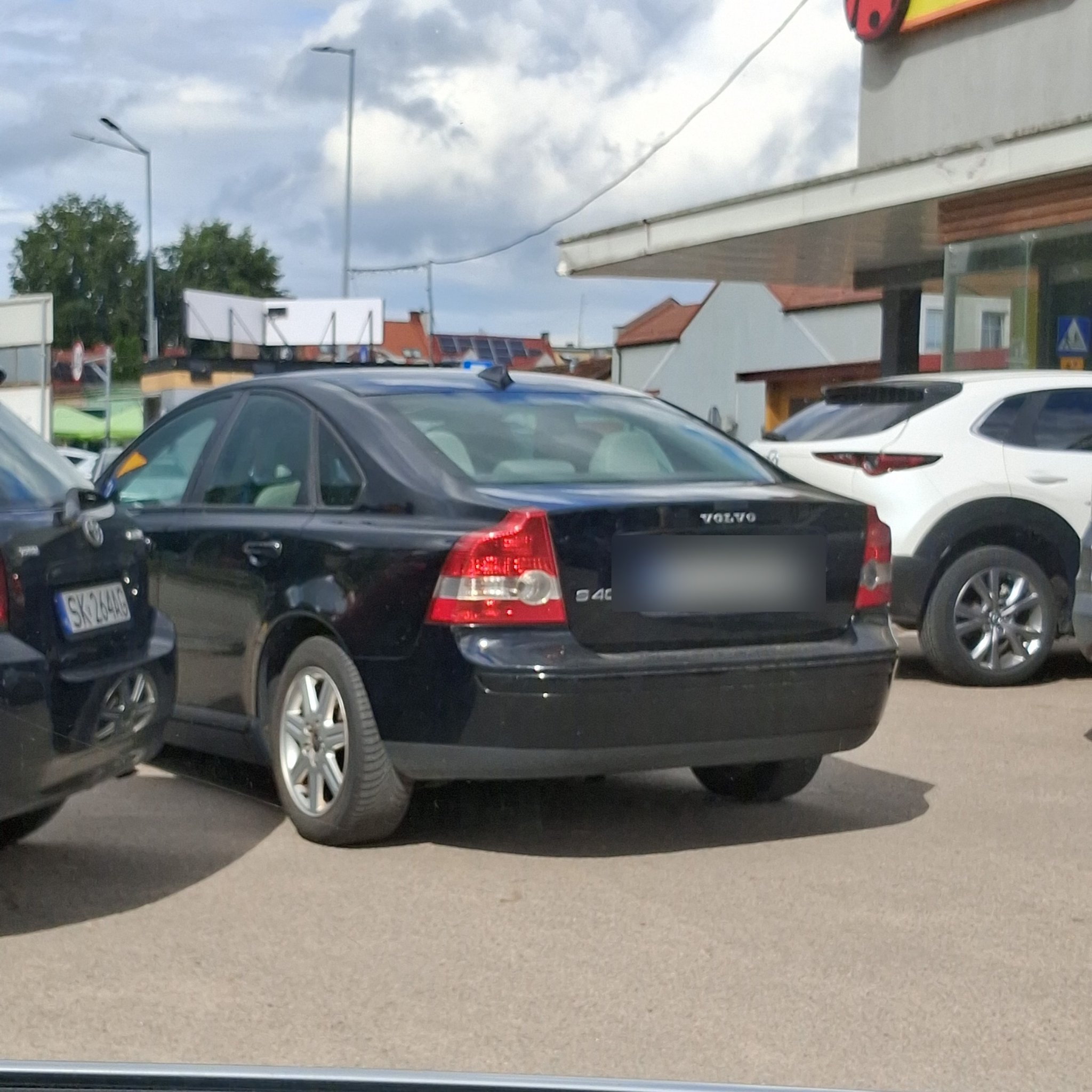 2004 Volvo S40 (Mk2)