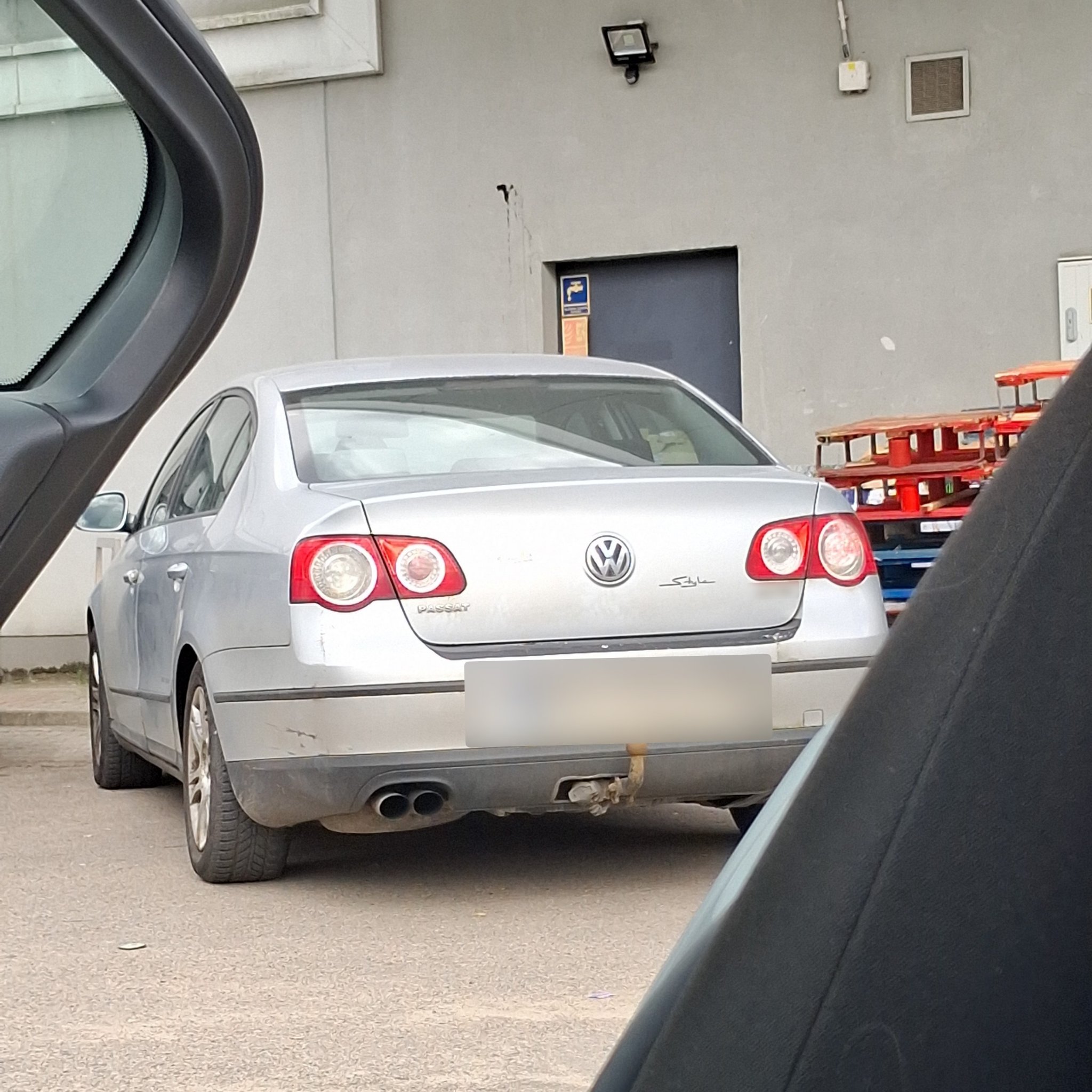 2005 Volkswagen Passat (B6)