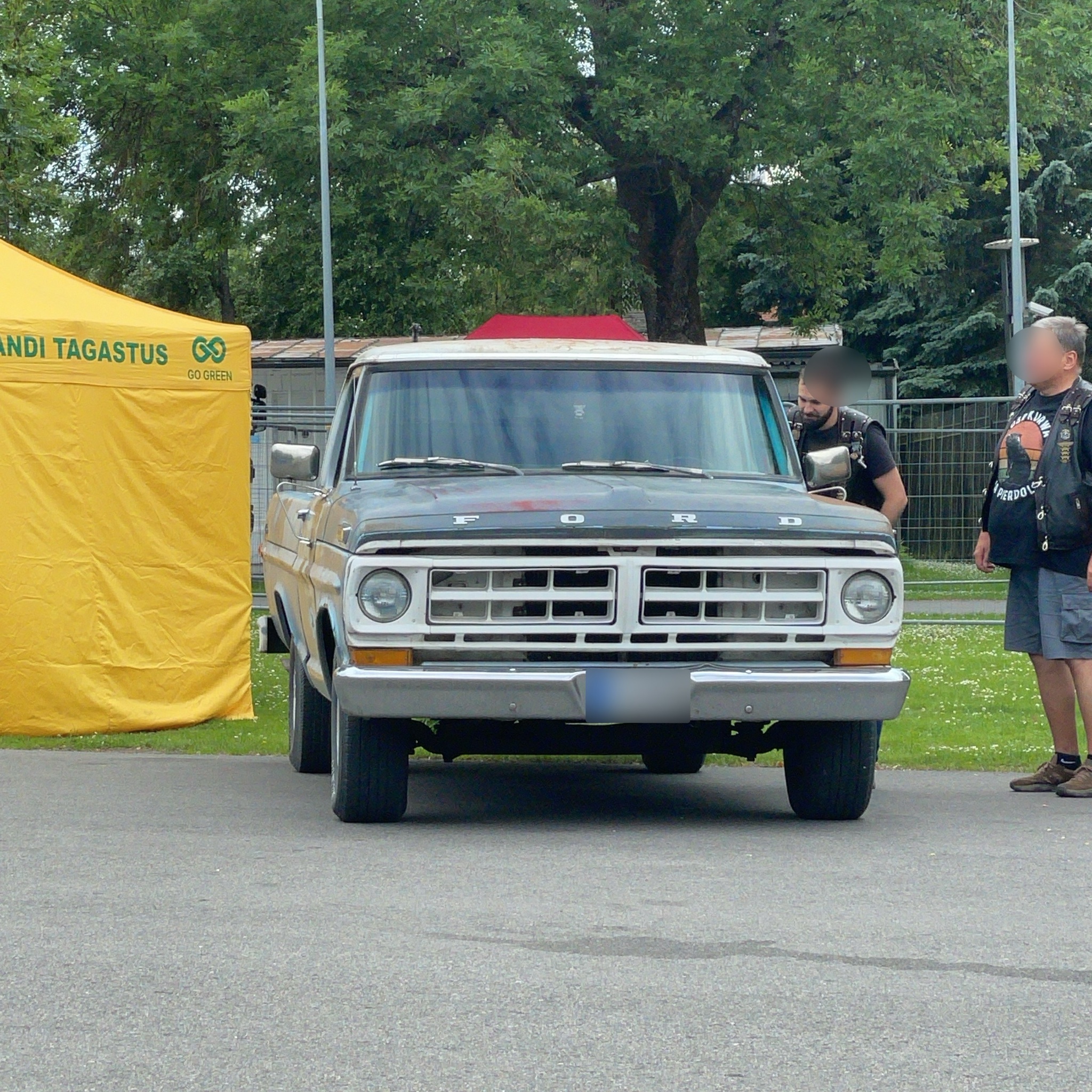 1967 Ford F-100 (5th Gen)