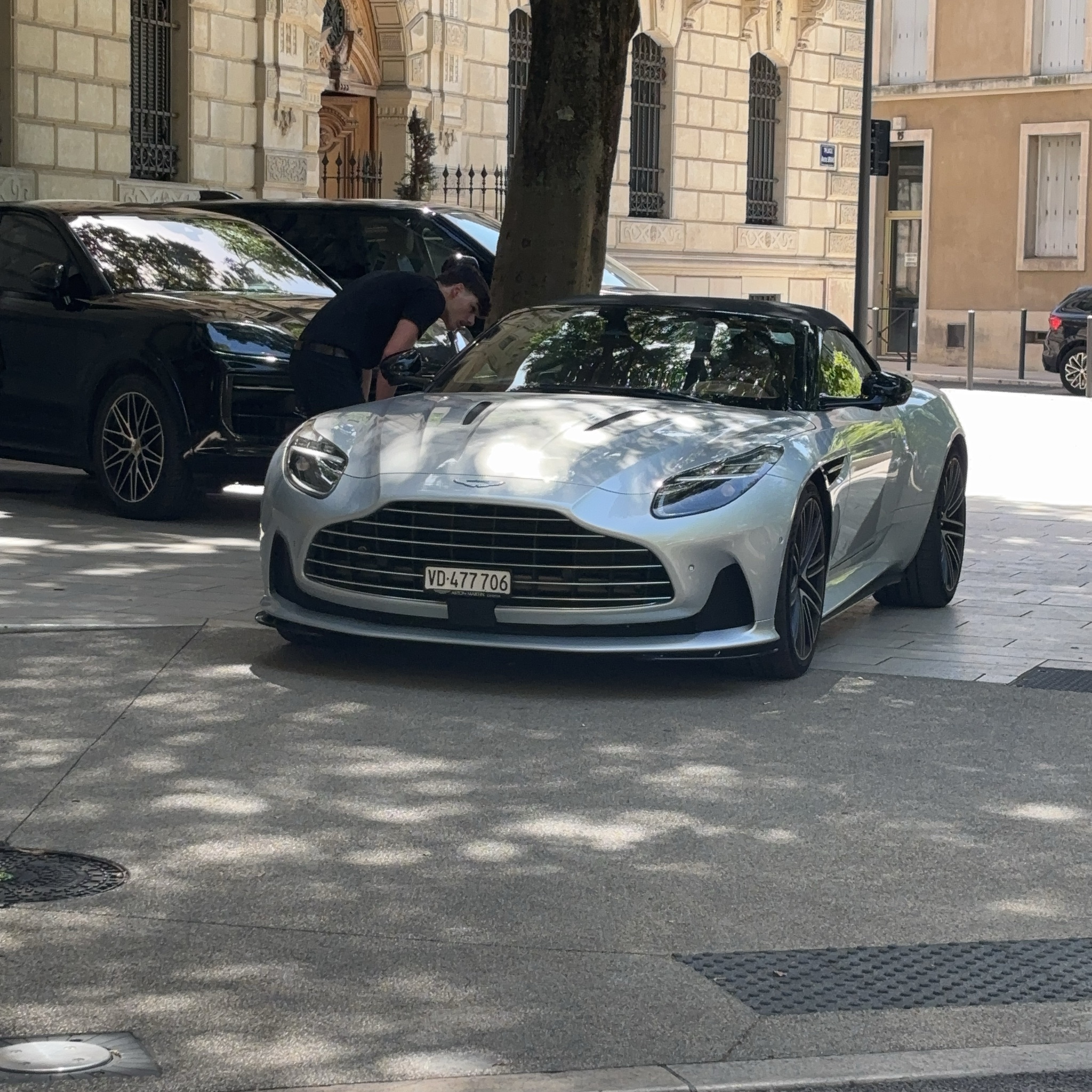 2023 Aston Martin DB12 Volante