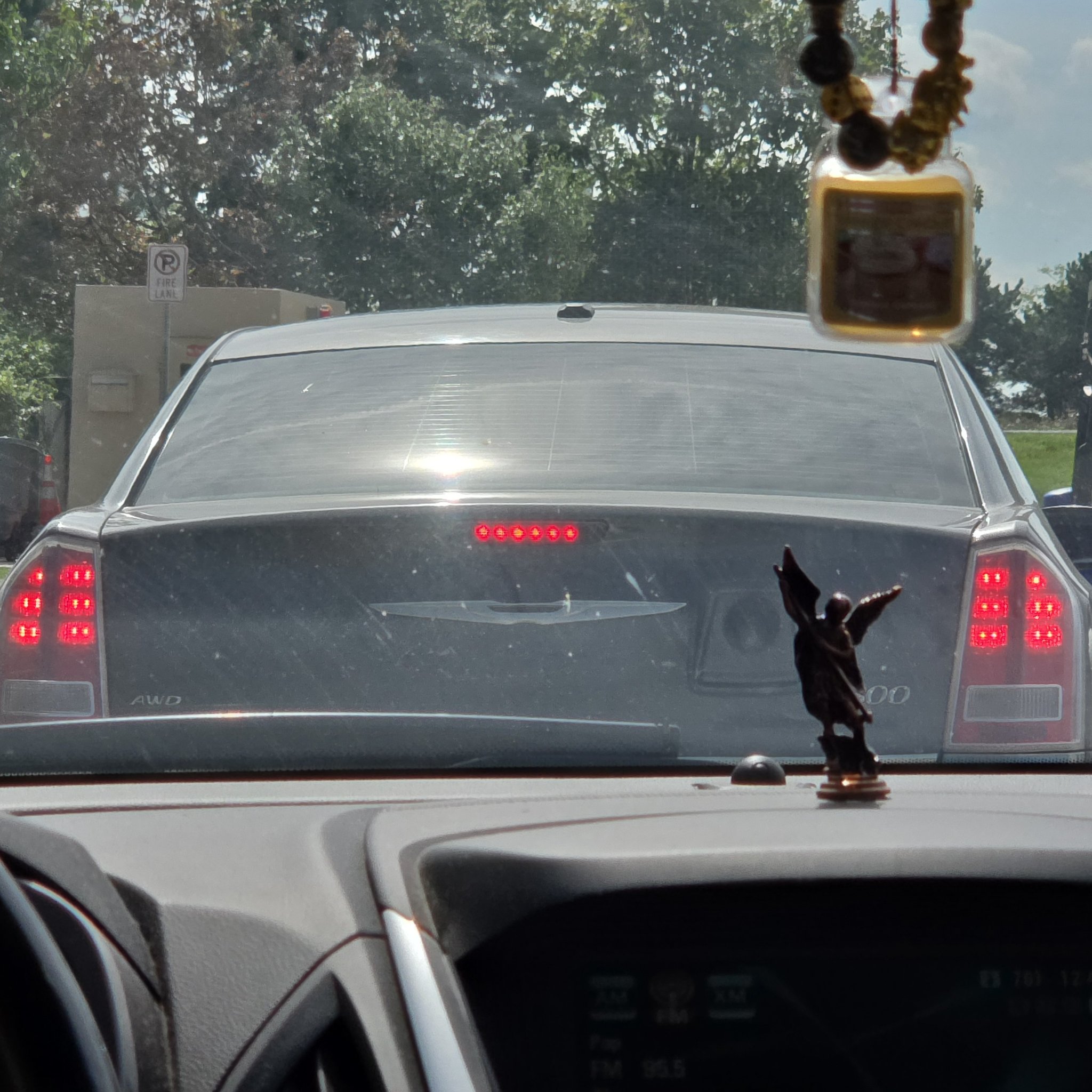 2004 Chrysler 300 (LX)