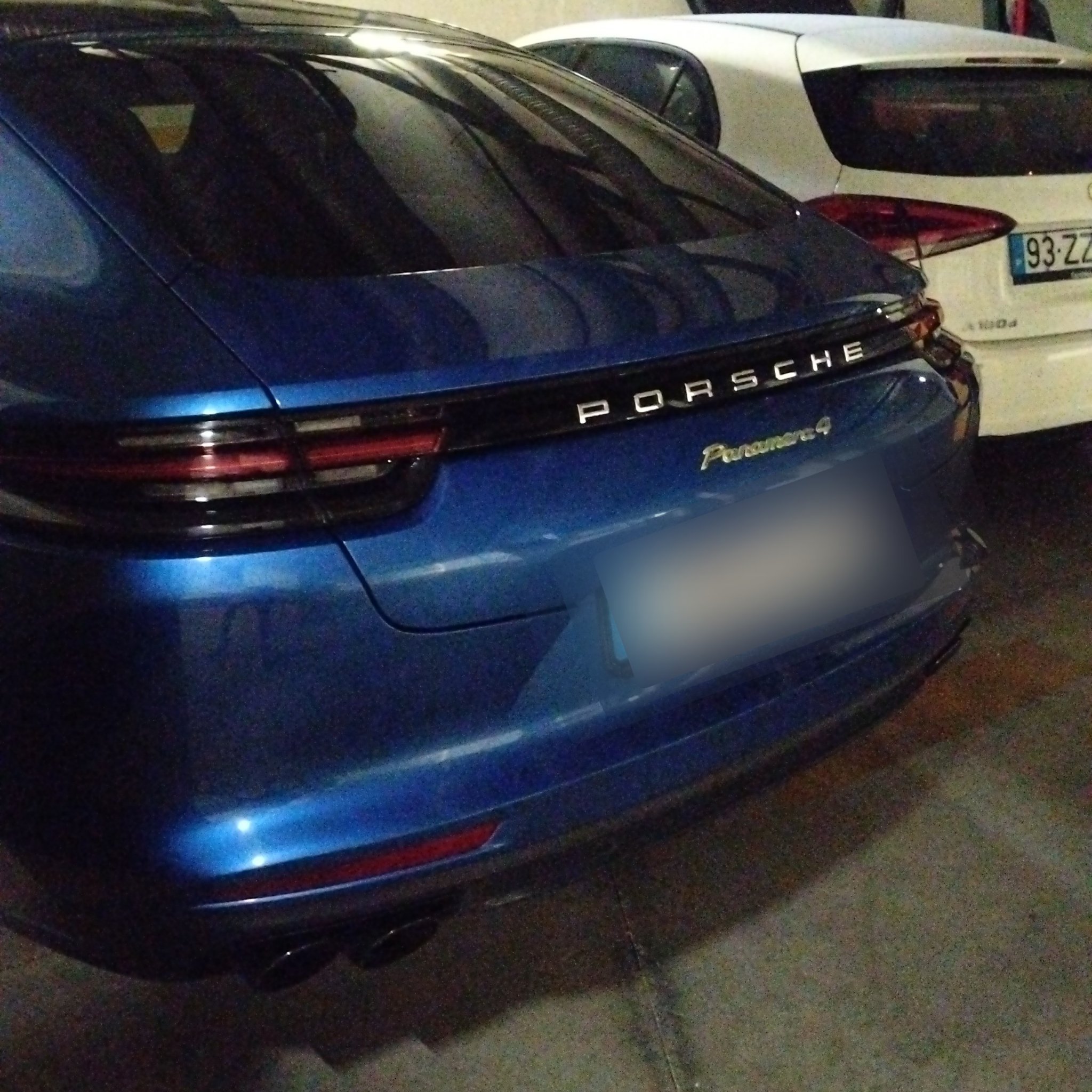 2017 Porsche Panamera 4 (971)