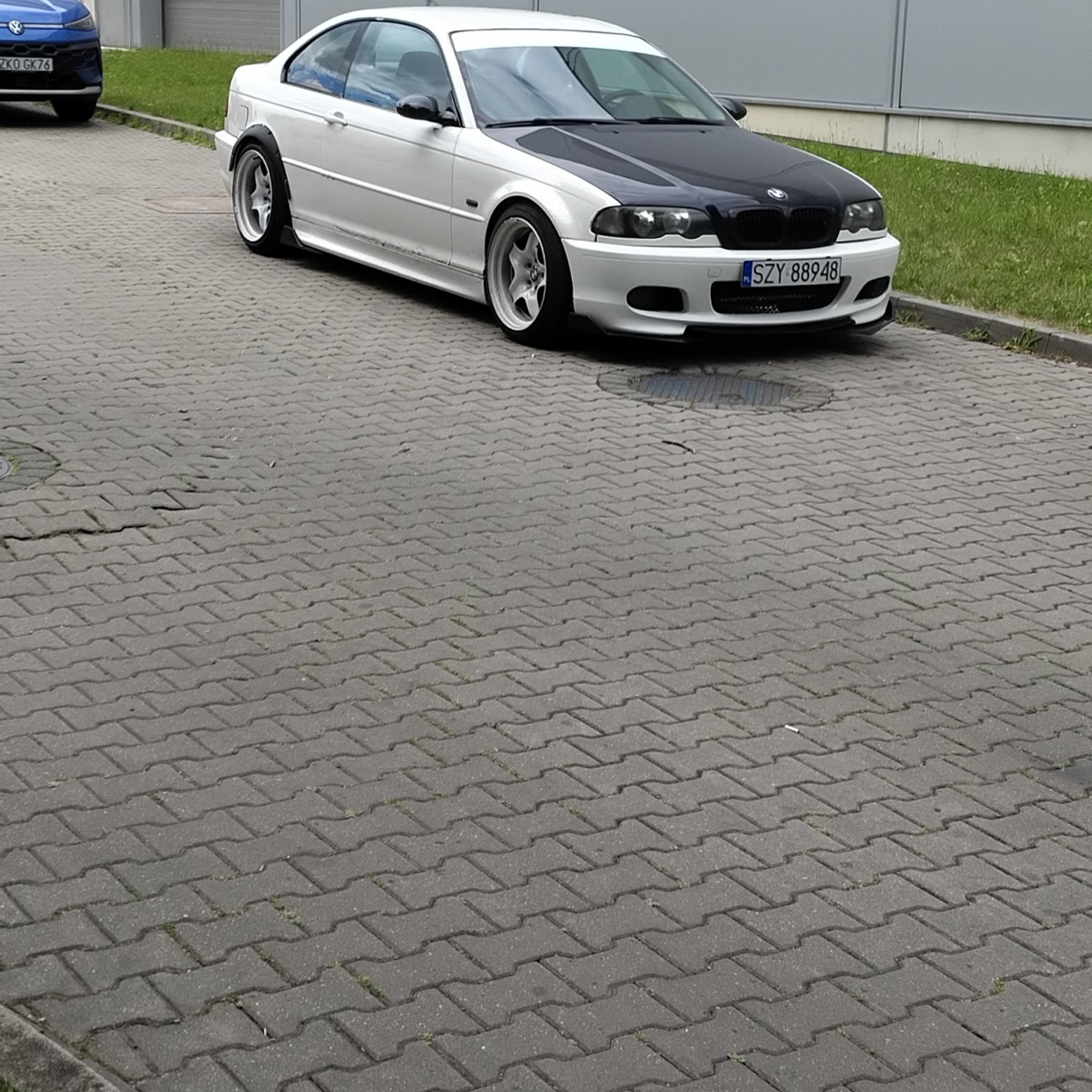 2000 BMW M3 (E46)