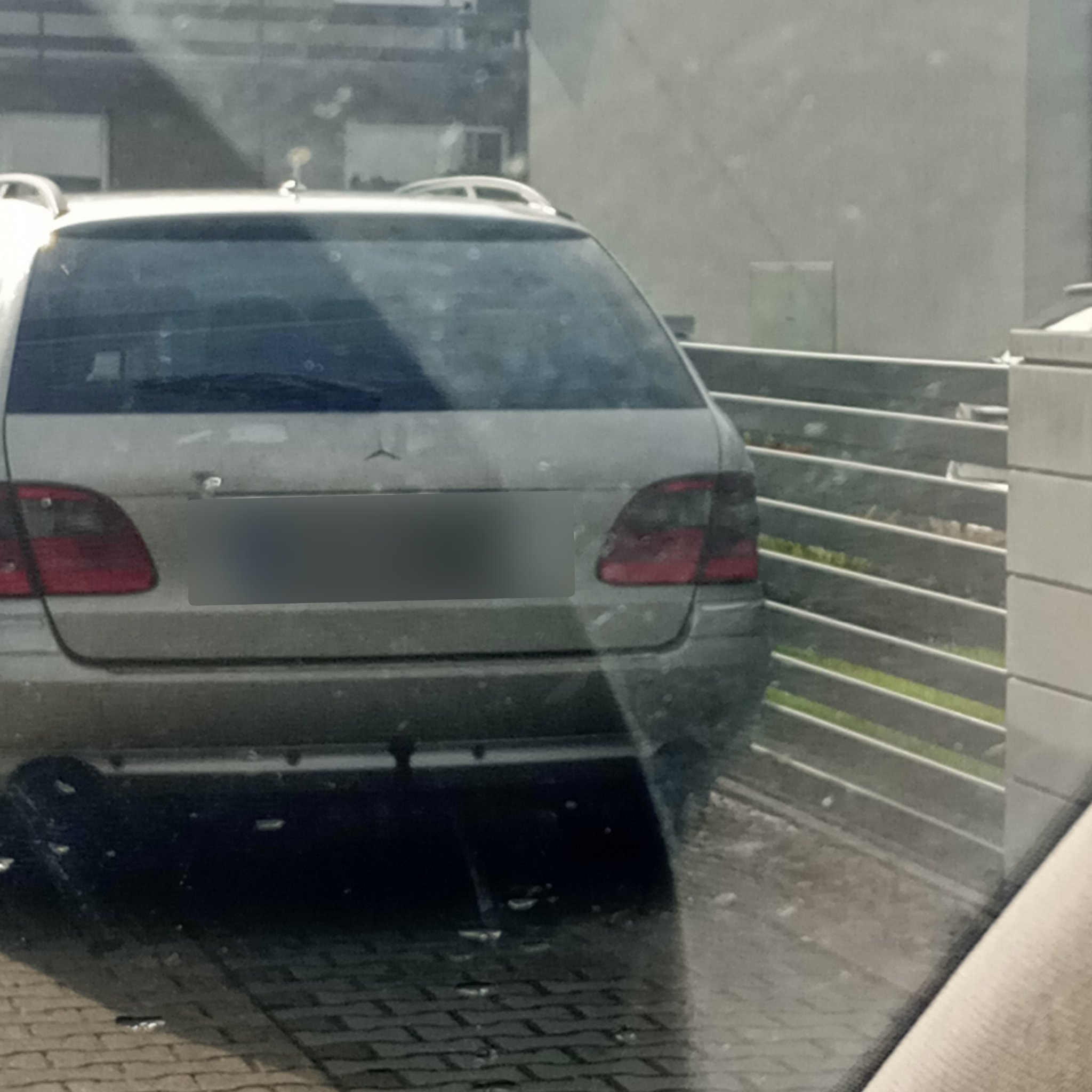 2003 Mercedes-Benz E-Class (W211) Estate