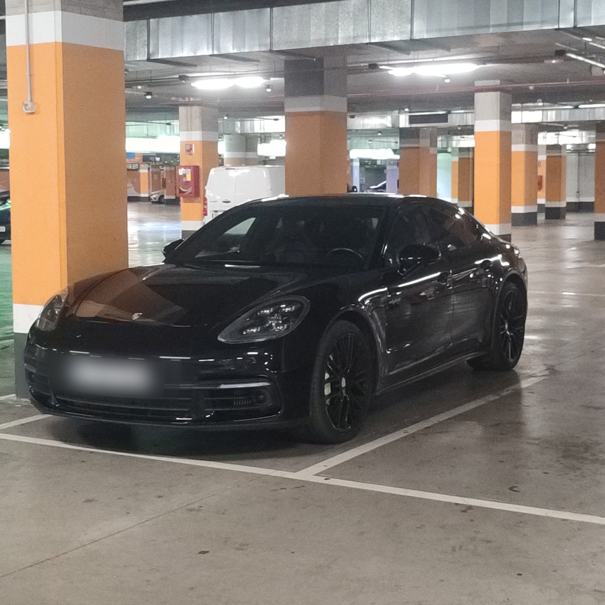2016 Porsche Panamera (971)