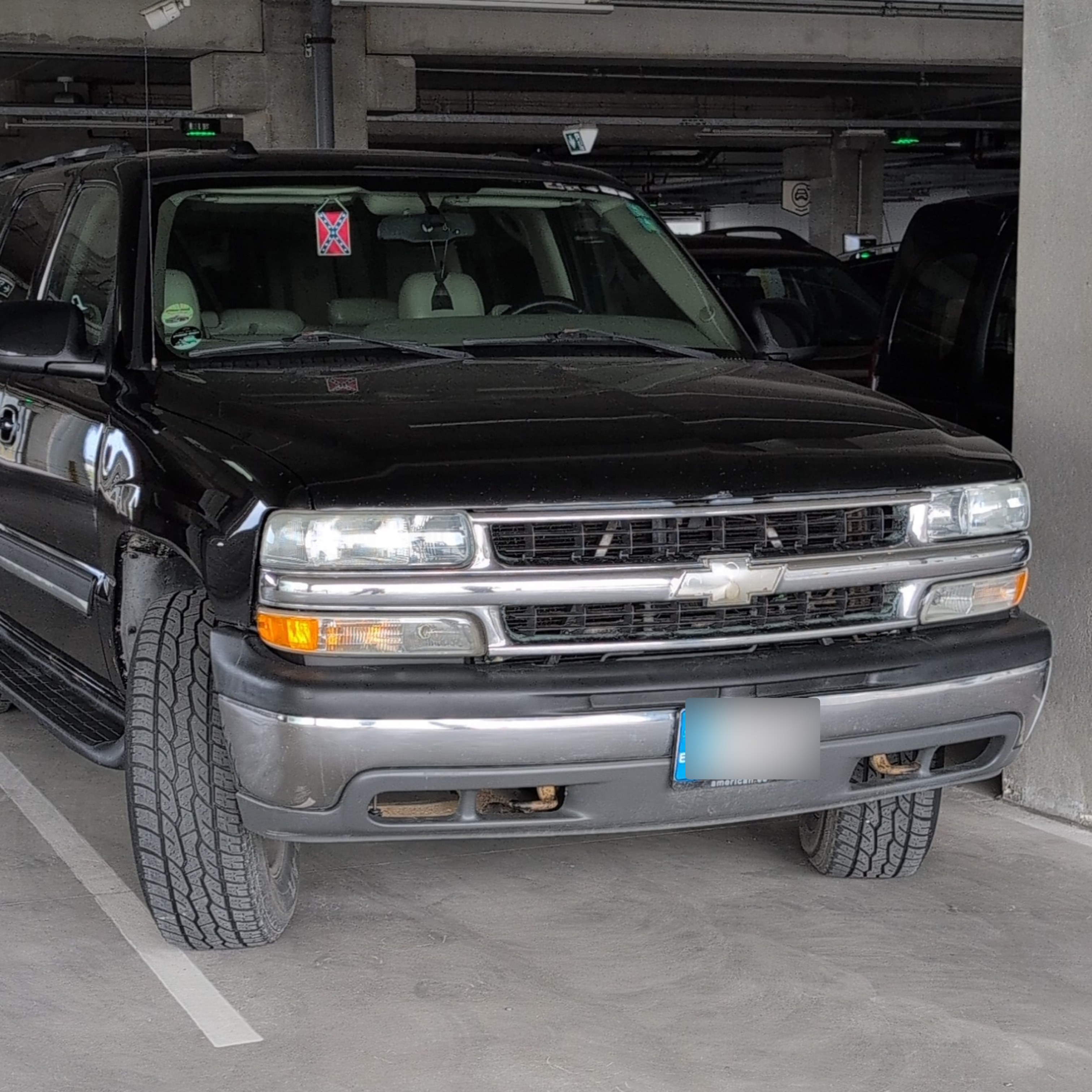2000 Chevrolet Suburban (GMT800)