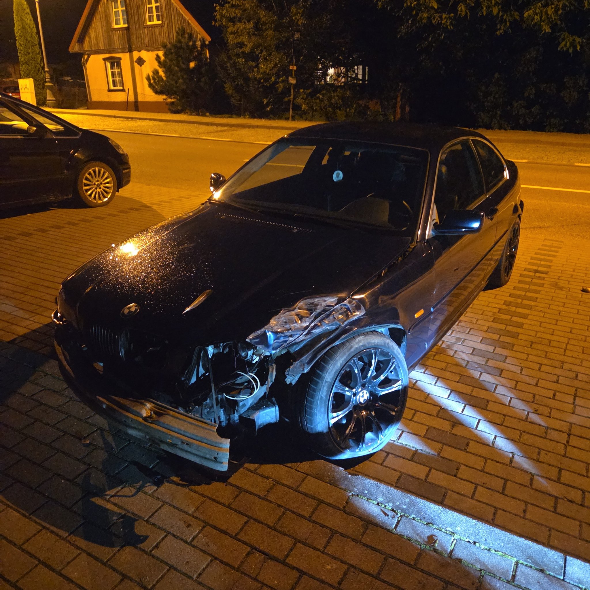 1998 BMW 3 Series (E46)