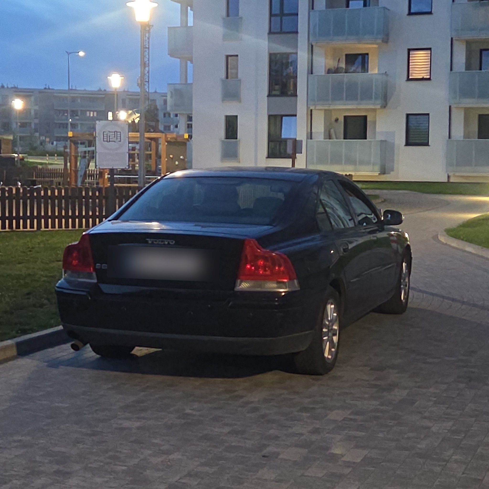 2006 Volvo S80 (AS)