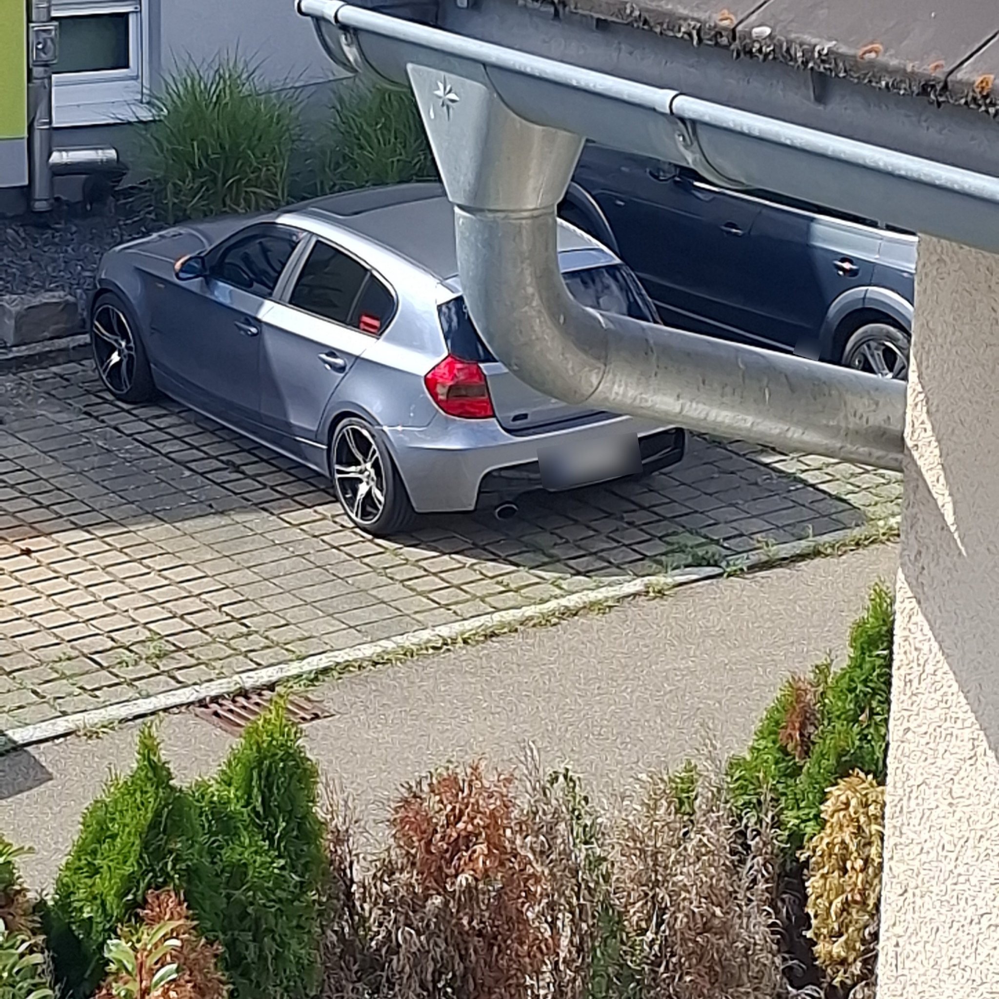 2004 BMW 1 Series (E87)