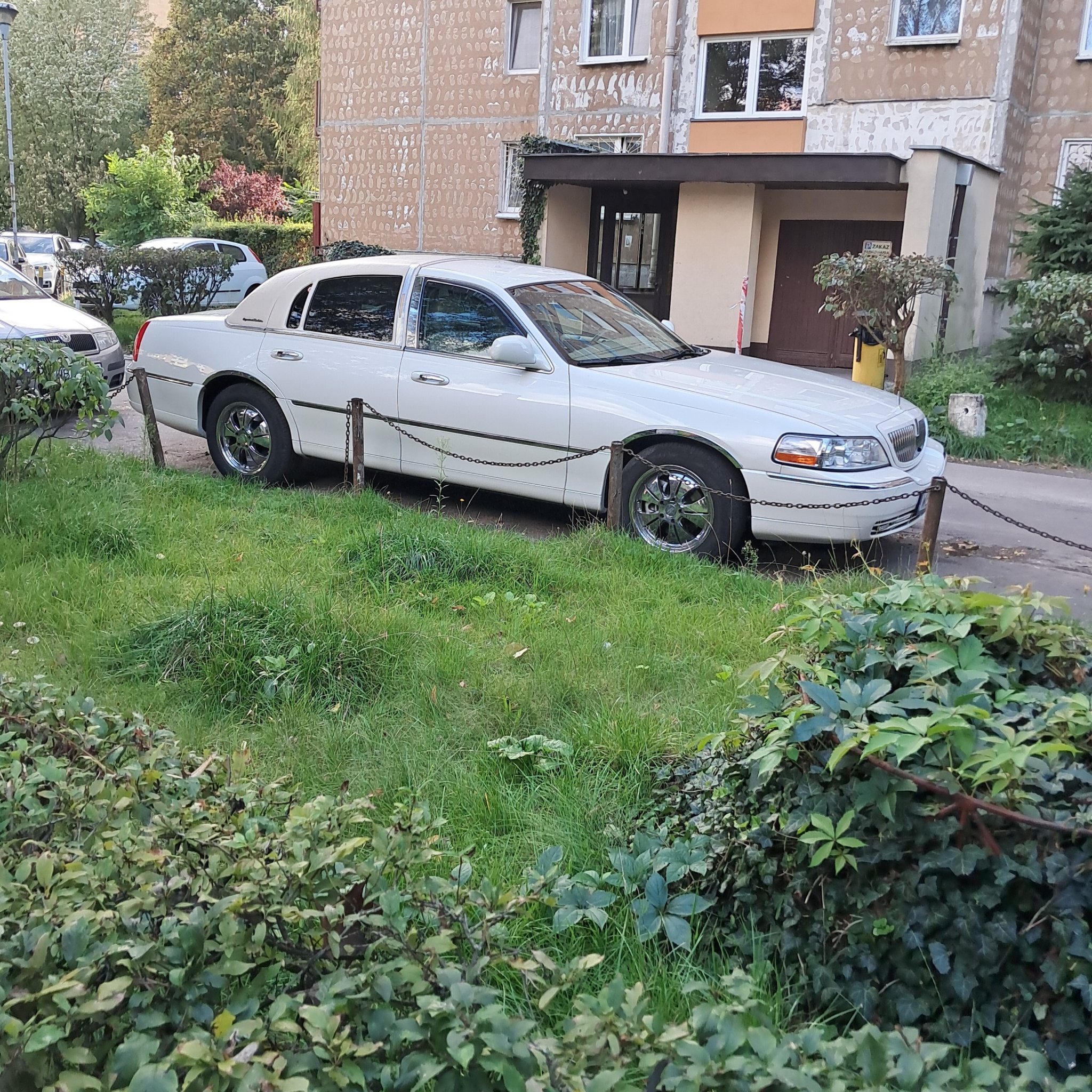 2003 Lincoln Town Car (V5)