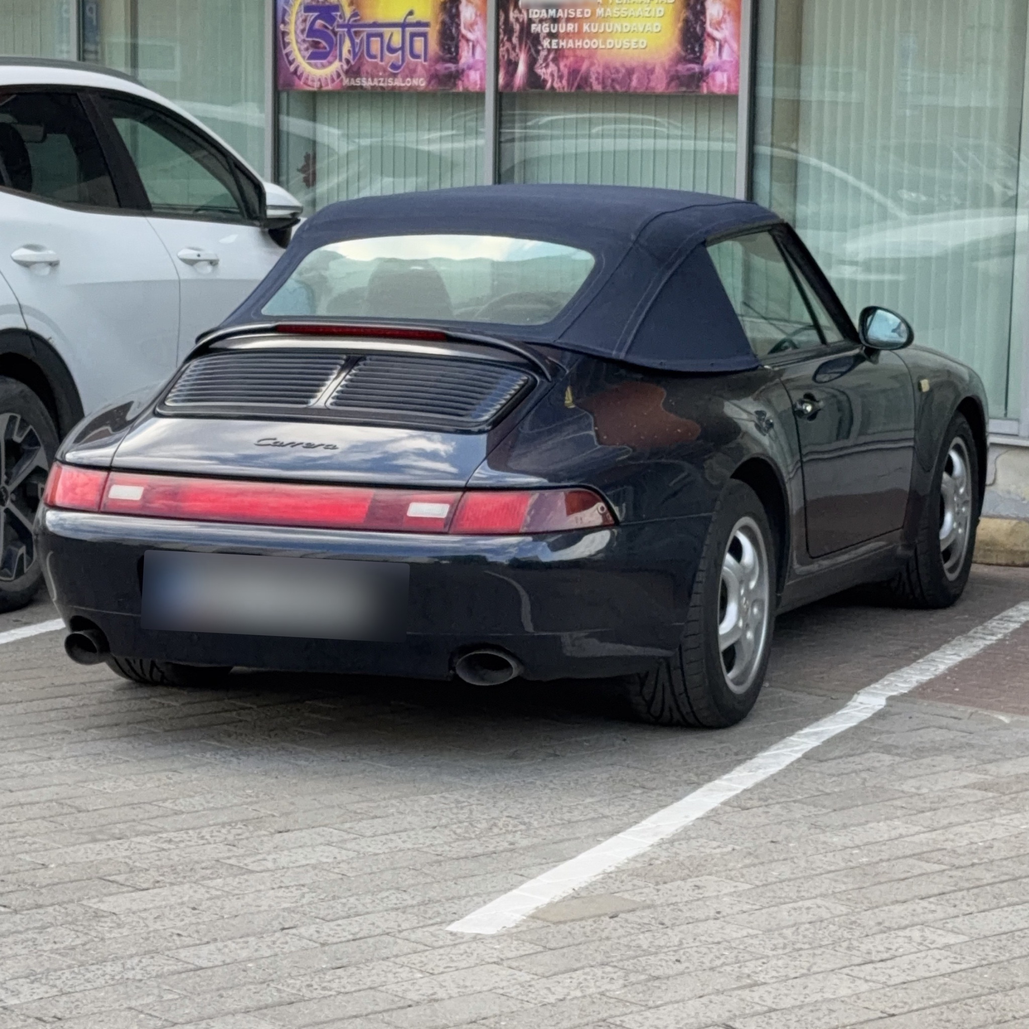1994 Porsche 911 (993) Carrera Cabriolet